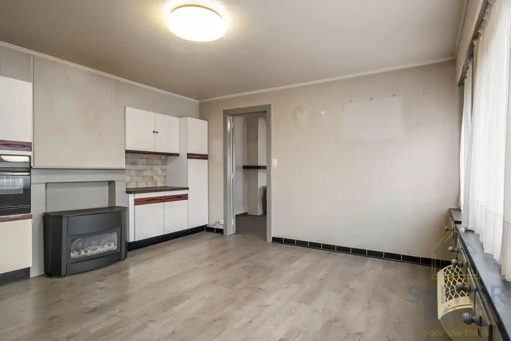 Unieke bel-etage woning in rustige buurt nabij het centrum van Izegem foto 5