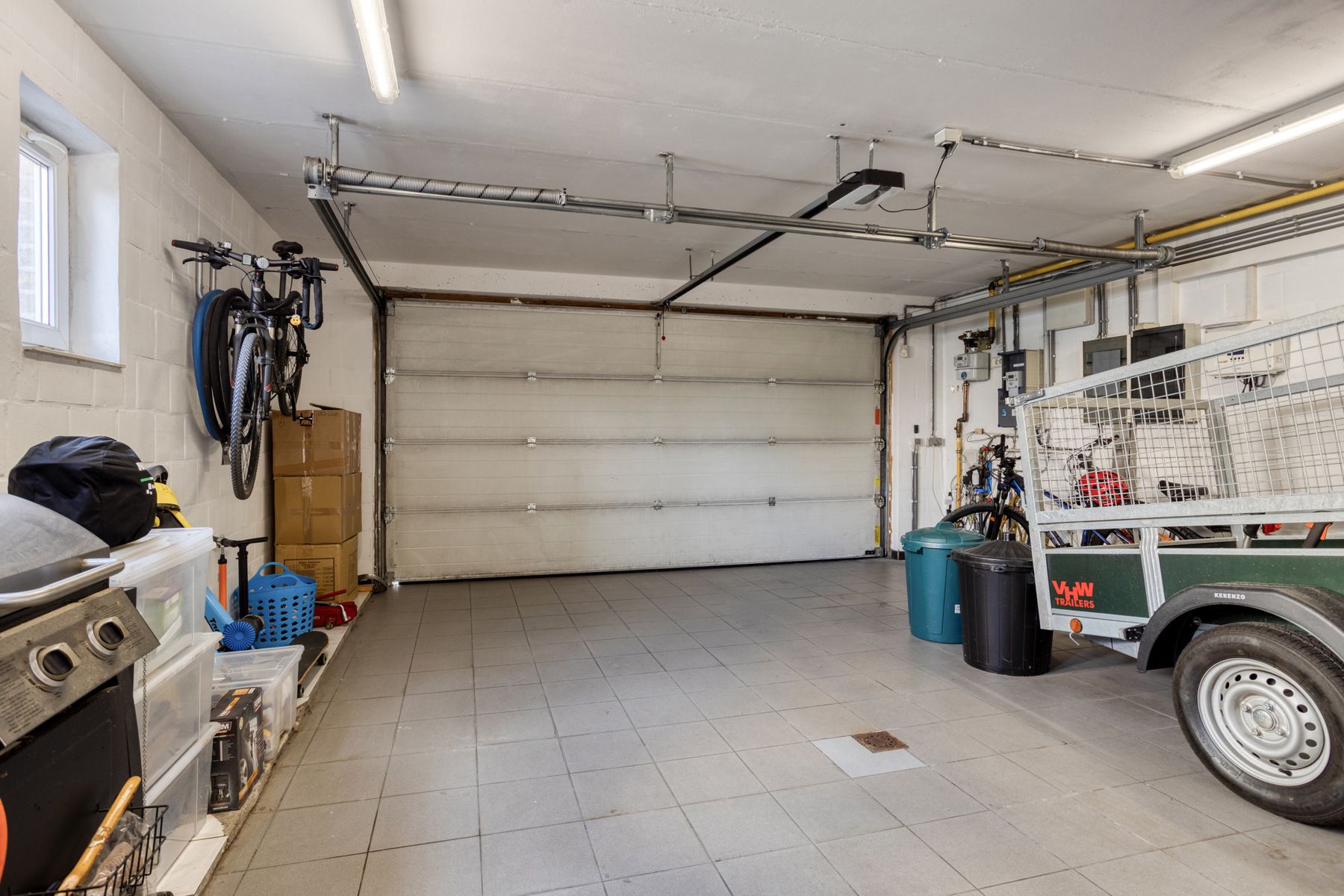 Landelijk gelegen ruime villa op 11a foto 23