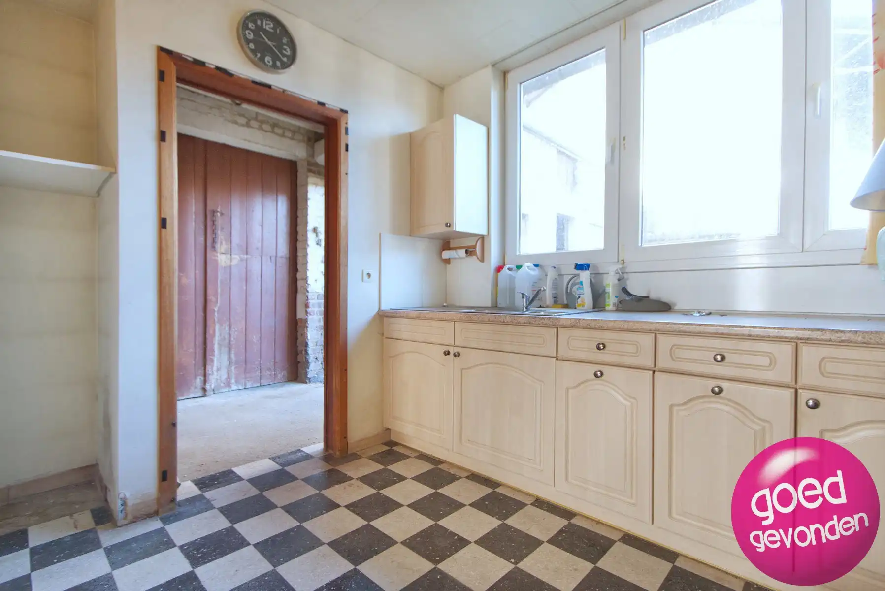 WONING - STALGEBOUW - TERRAS - TUIN - PARKING - TE RENOVEREN foto 20