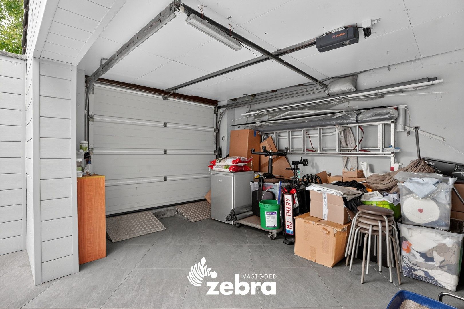 Ruime, instapklare woning met 5 slaapkamers en dubbele garage te Koolskamp! foto 23