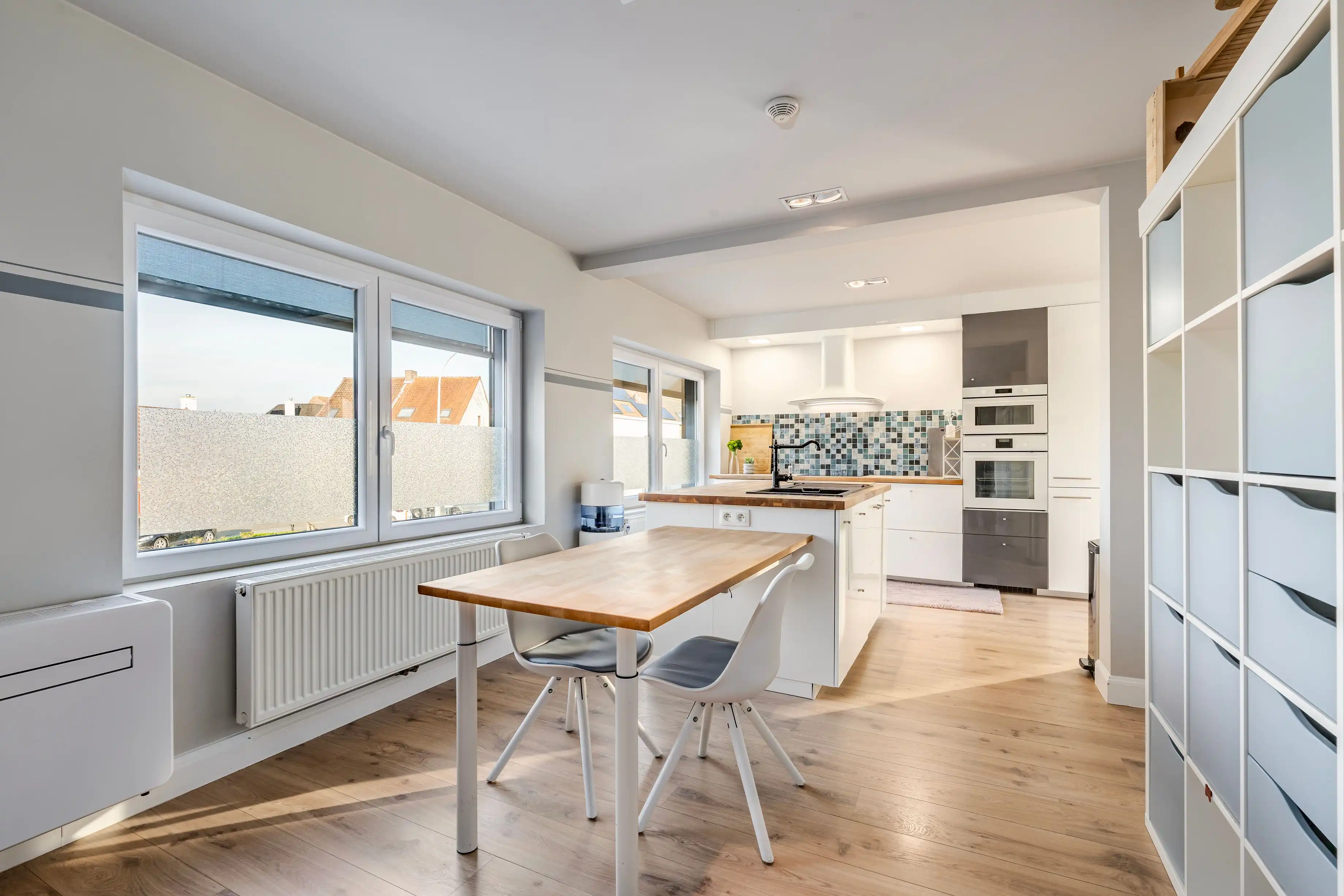 Gerenoveerde woning met tal van mogelijkheden in Brugge! Geniet nu nog van aankopen aan 2%* foto 2