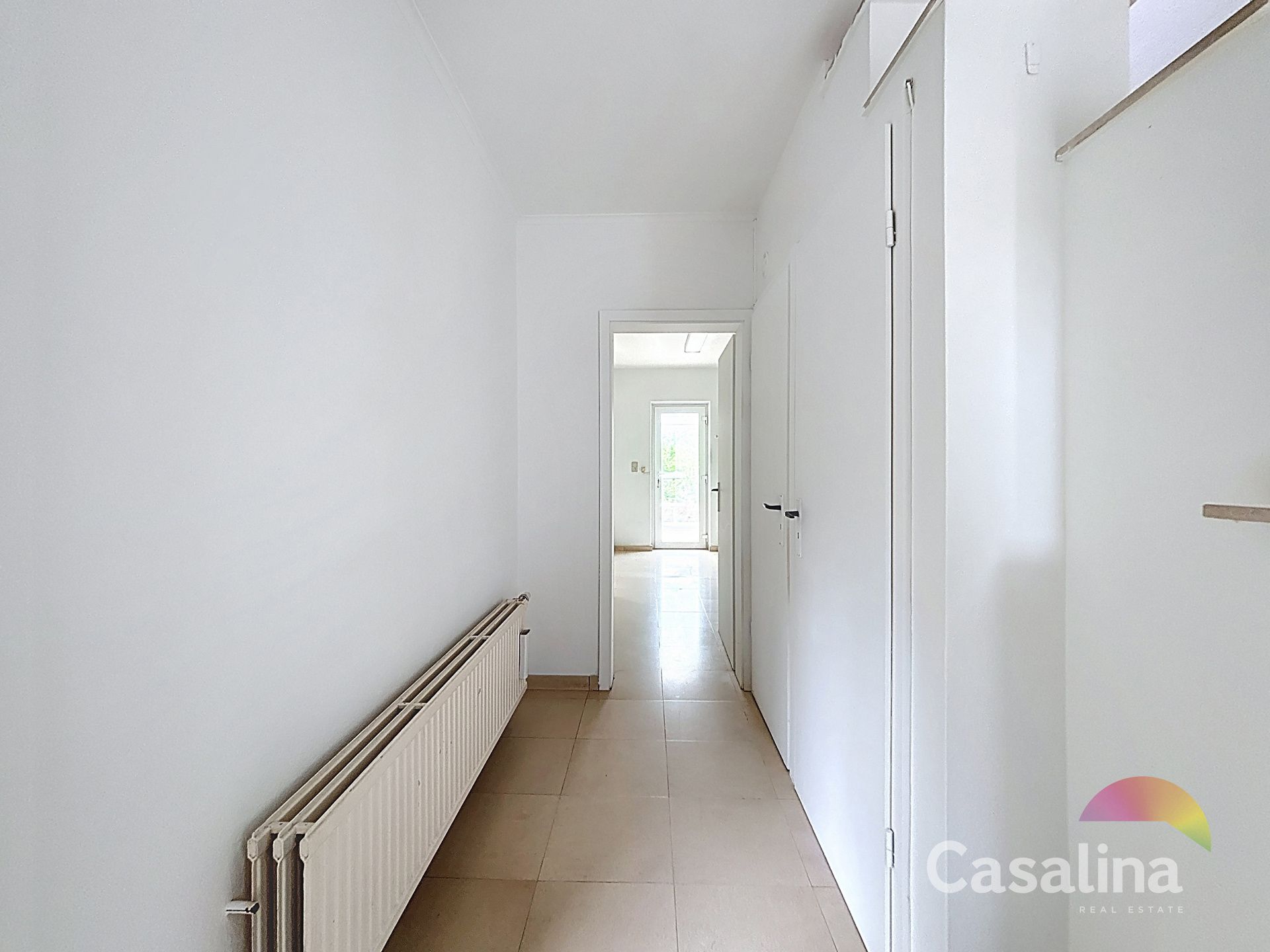 Vier gevel woning met tuin te huur  foto 8