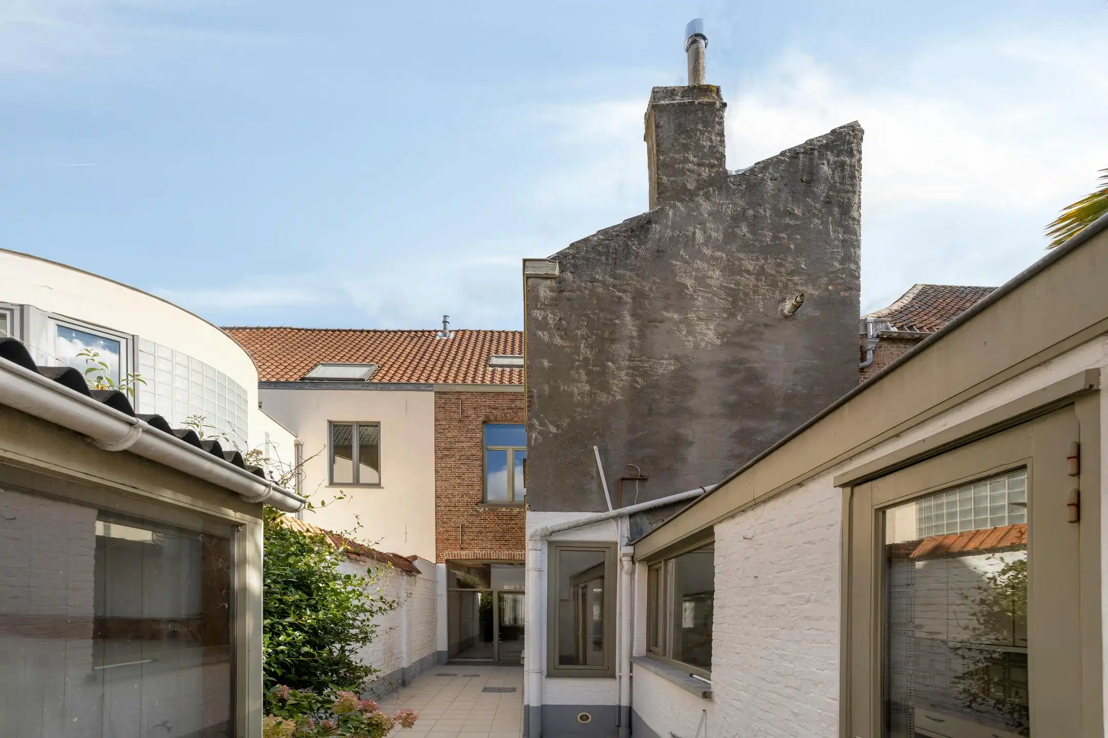 Charmant huis te koop in Sint-Clarastraat Brugge foto 14