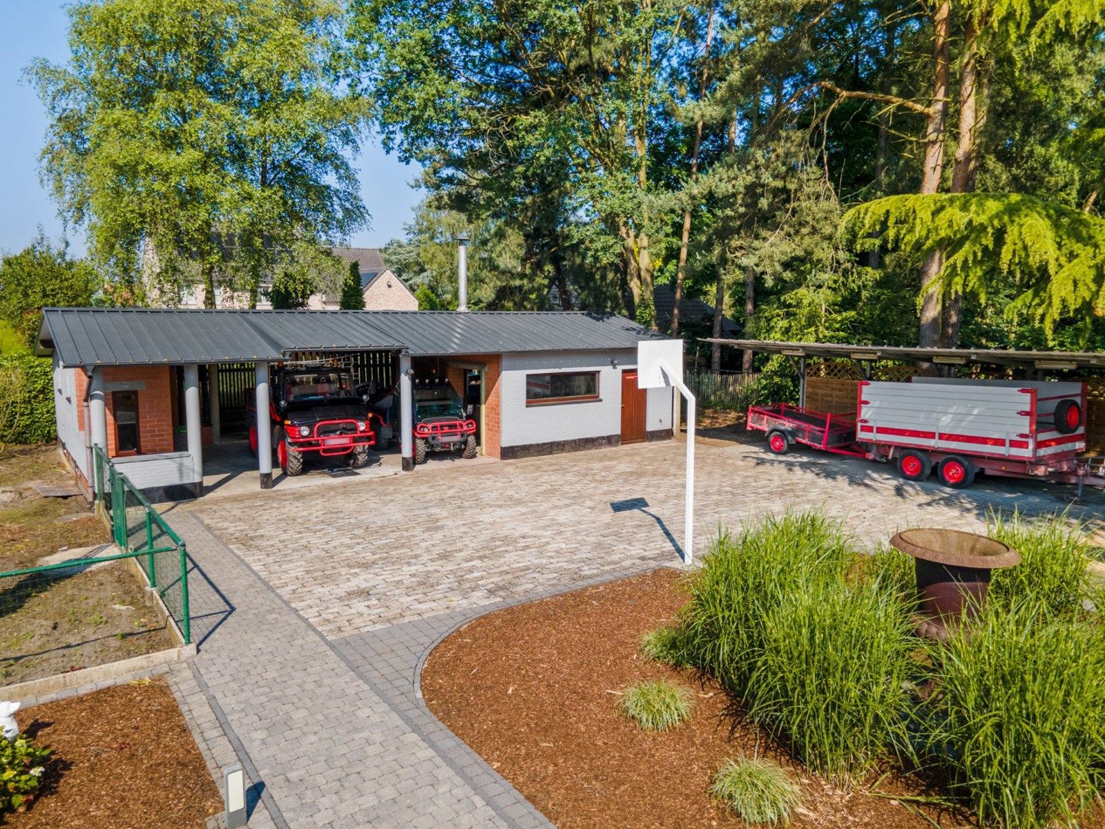 Ruime villa met 5slk en verwarmd zwembad op 2450m² foto 33
