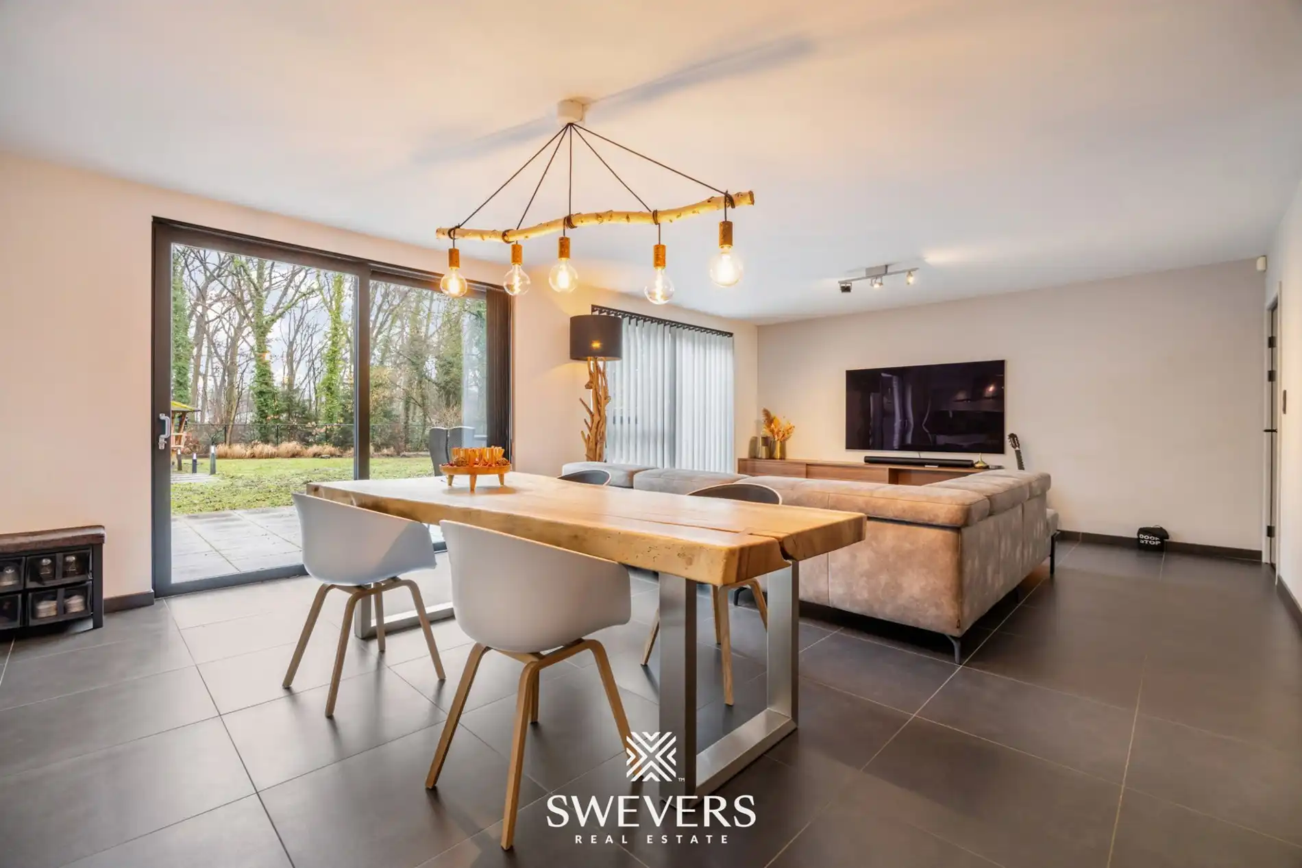 Commercieel pand met woonst op TOPlocatie in Diepenbeek foto 23