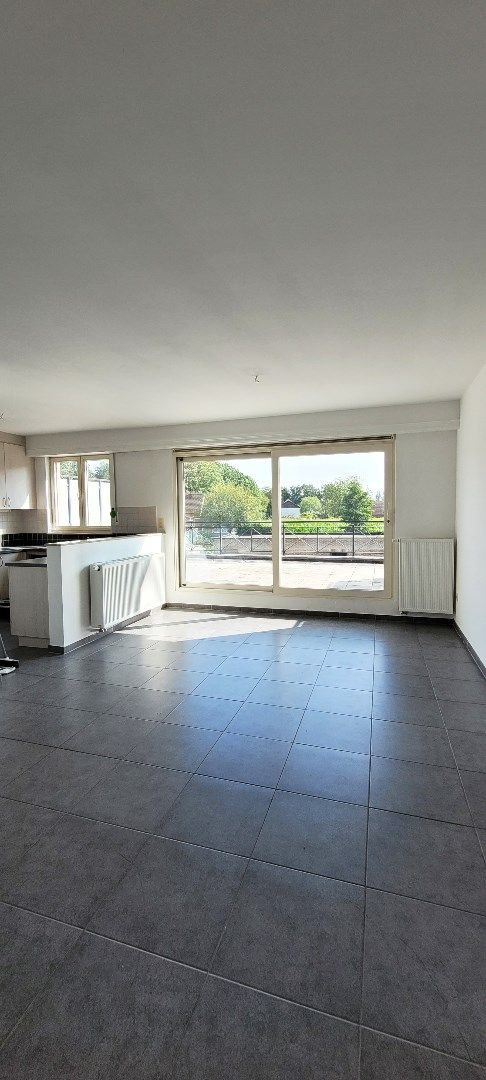 Gezellig Appartement 89m² met Ruim Zonnig Terras in Essen, nabij de Nederlandse grens foto 6