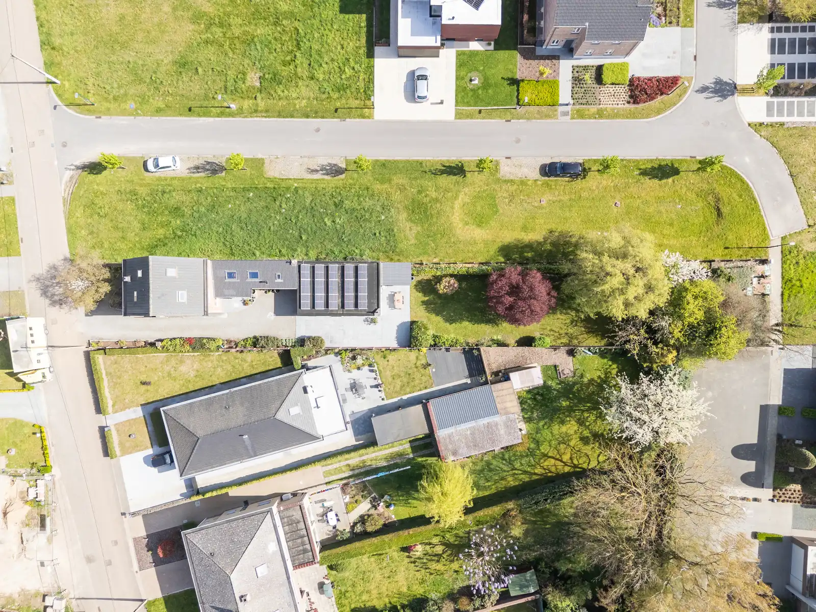 Woning met 4 slaapkamer, 2 badkamers en garage/atelier foto 16