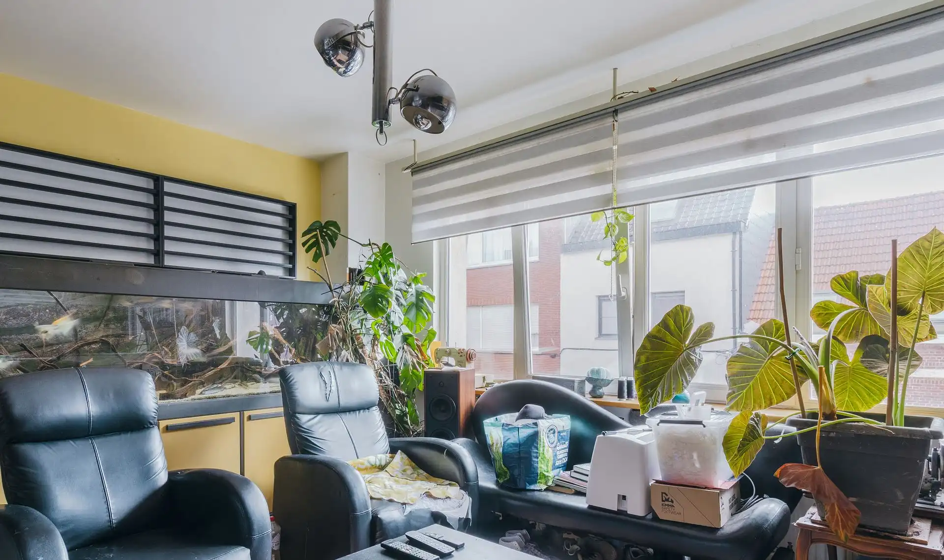 Volledig te renoveren bel-etage woning met terras foto 3