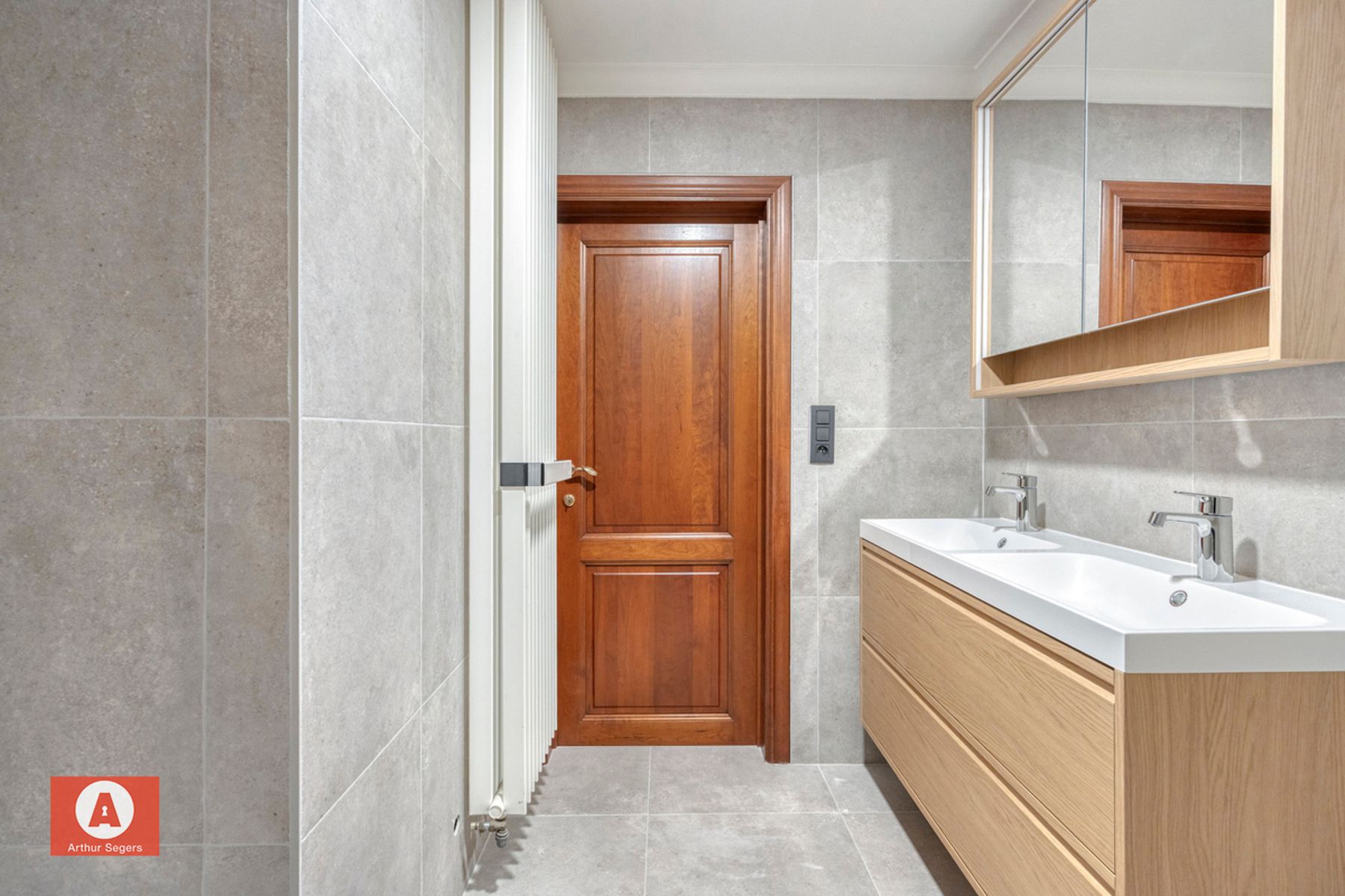 Ruim & energiezuinig appartement mét ruime beneden-berging. foto 19