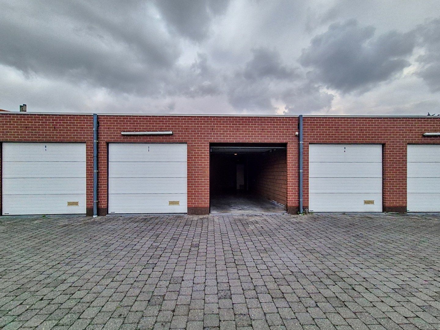 Gelijkvloers appartement met 1 slpk en garage foto 13