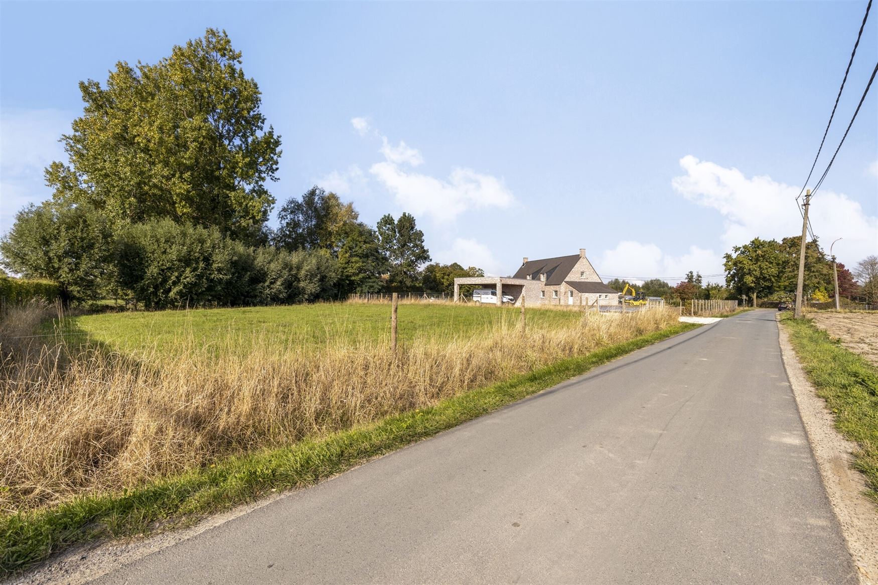 Zeer ruime nieuwbouwwoning gelegen op een groot zonnig perceel foto 18