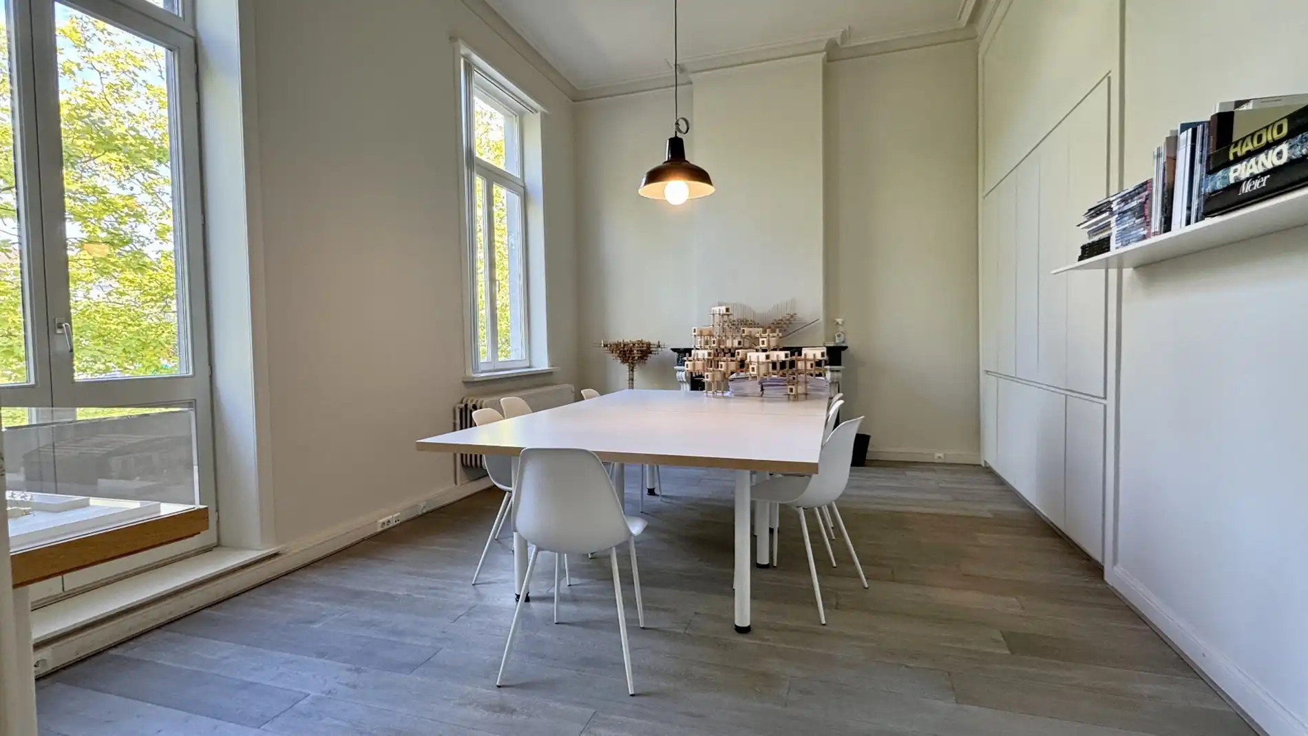 Kantoorruimte met zicht op de Leie te huur in Gent foto 7