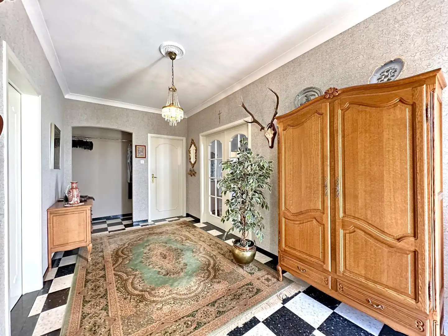 Prachtige vrijstaande villa met schitterend uitzicht in Tongeren-Borgloon foto 2