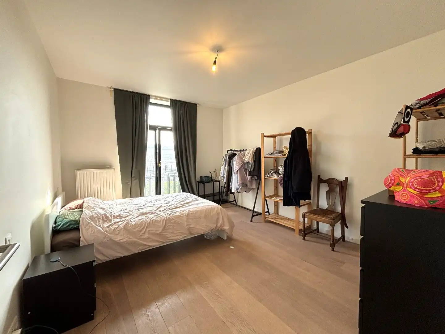 Ruim en lichtrijk appartement in Burggravenlaan foto 10