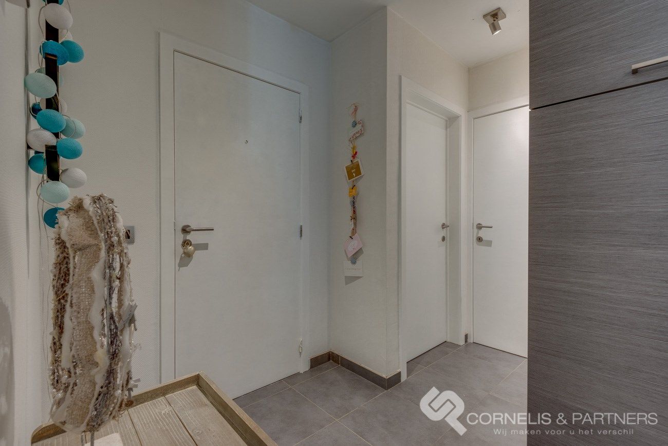Gezellig appartement met 2 slaapkamers en garage foto 2