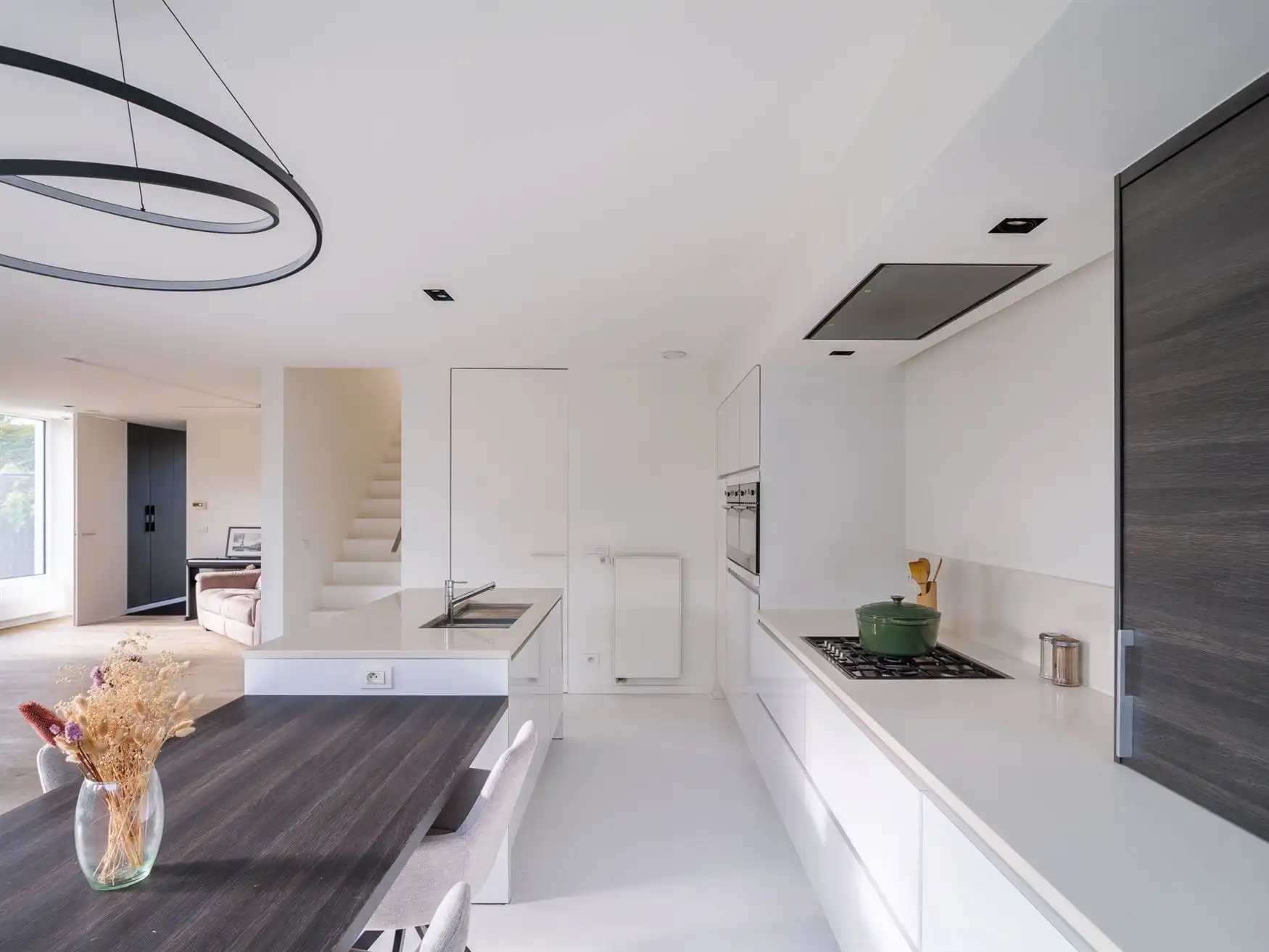 High-end designwoning met zuidgerichte tuin foto 5
