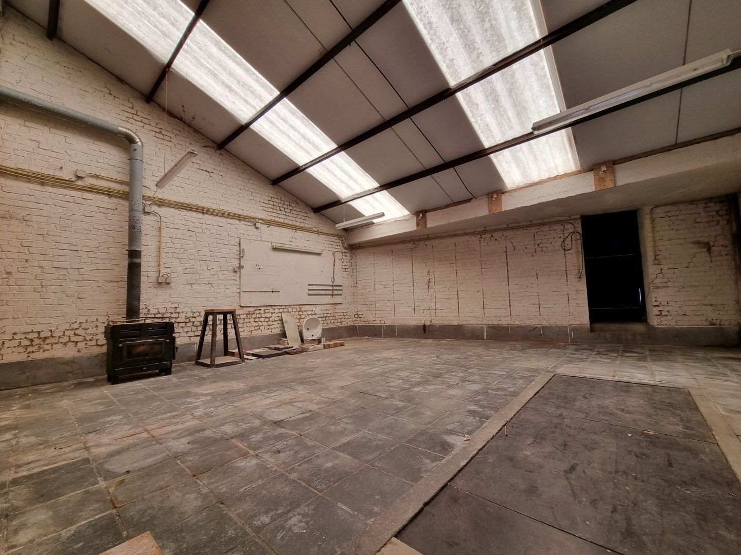 ZEER RUIME BEL ETAGE WONING MET GARAGE EN LOODS (100 m²) foto 26