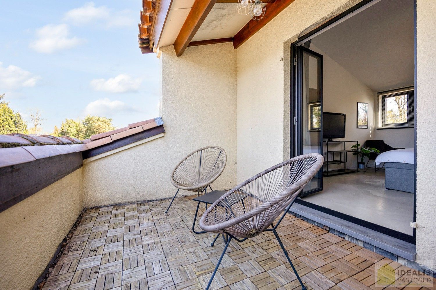 SCHITTERENDE VILLA OMRINGD DOOR PRACHTIGE TUIN MET EEN ZUIDERSE TOETS! foto 43