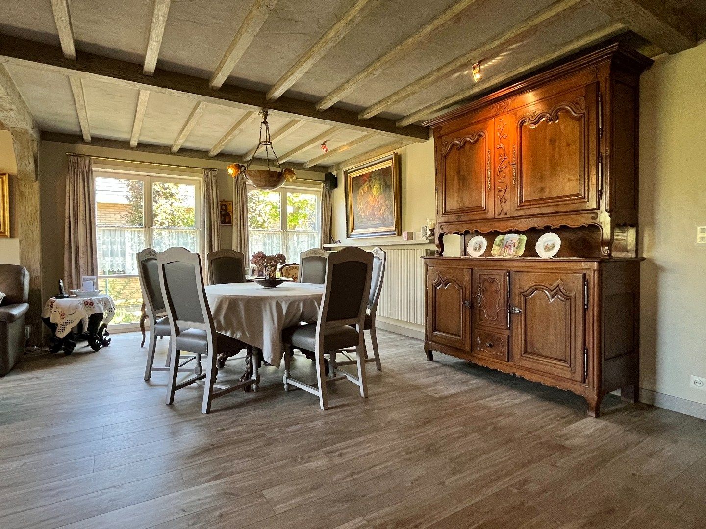 Karaktervolle alleenstaande woning in Kuurne op een rustige ligging met 2 gelijkvloerse slaapkamers en een grote zolder waar er extra kamers kunnen gemaakt word foto 7