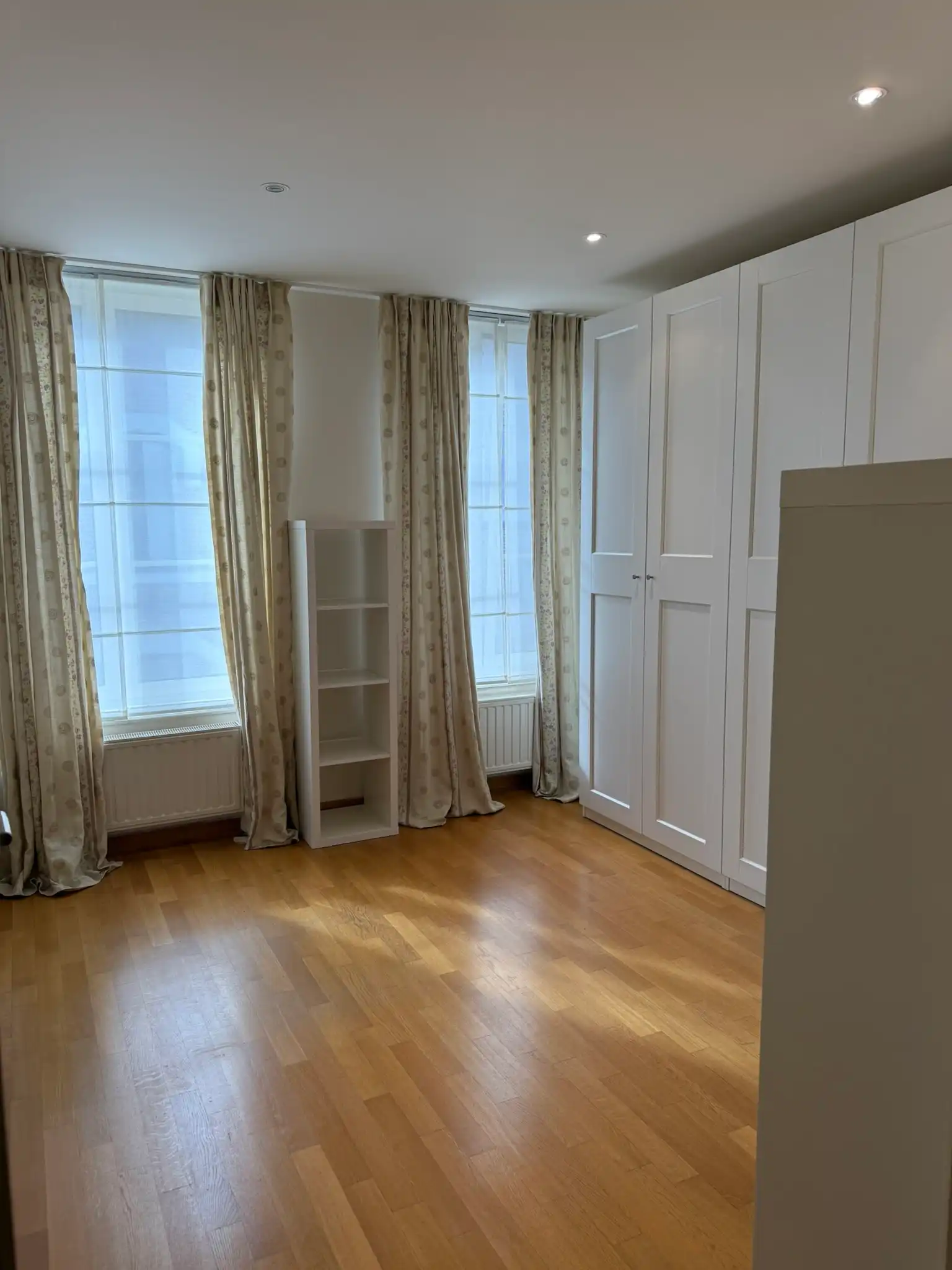 Mooie grote stadswoning te koop  foto 12