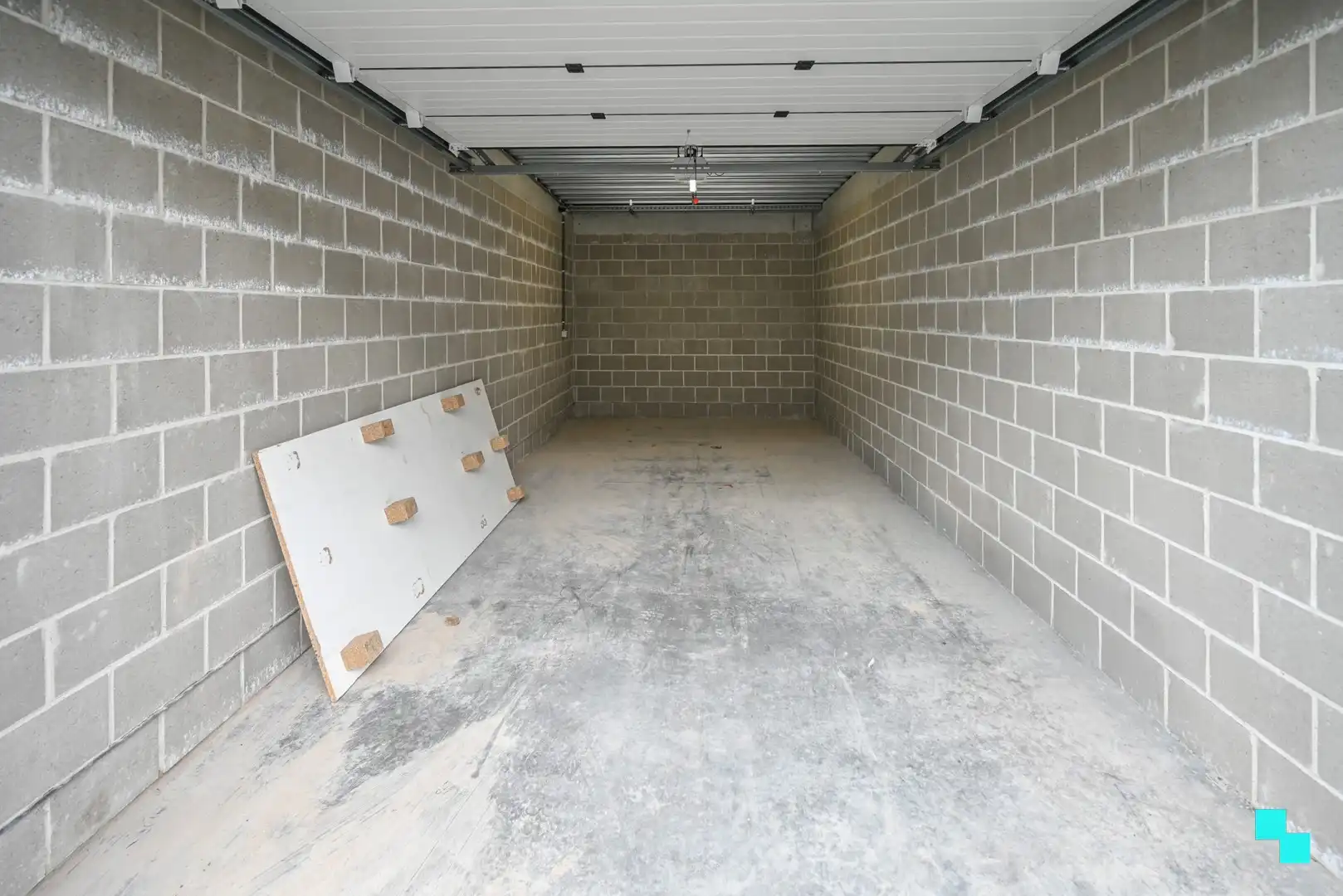 Gelijkvloers tweeslaapkamerappartement met riant terras te Ingelmunster foto 26