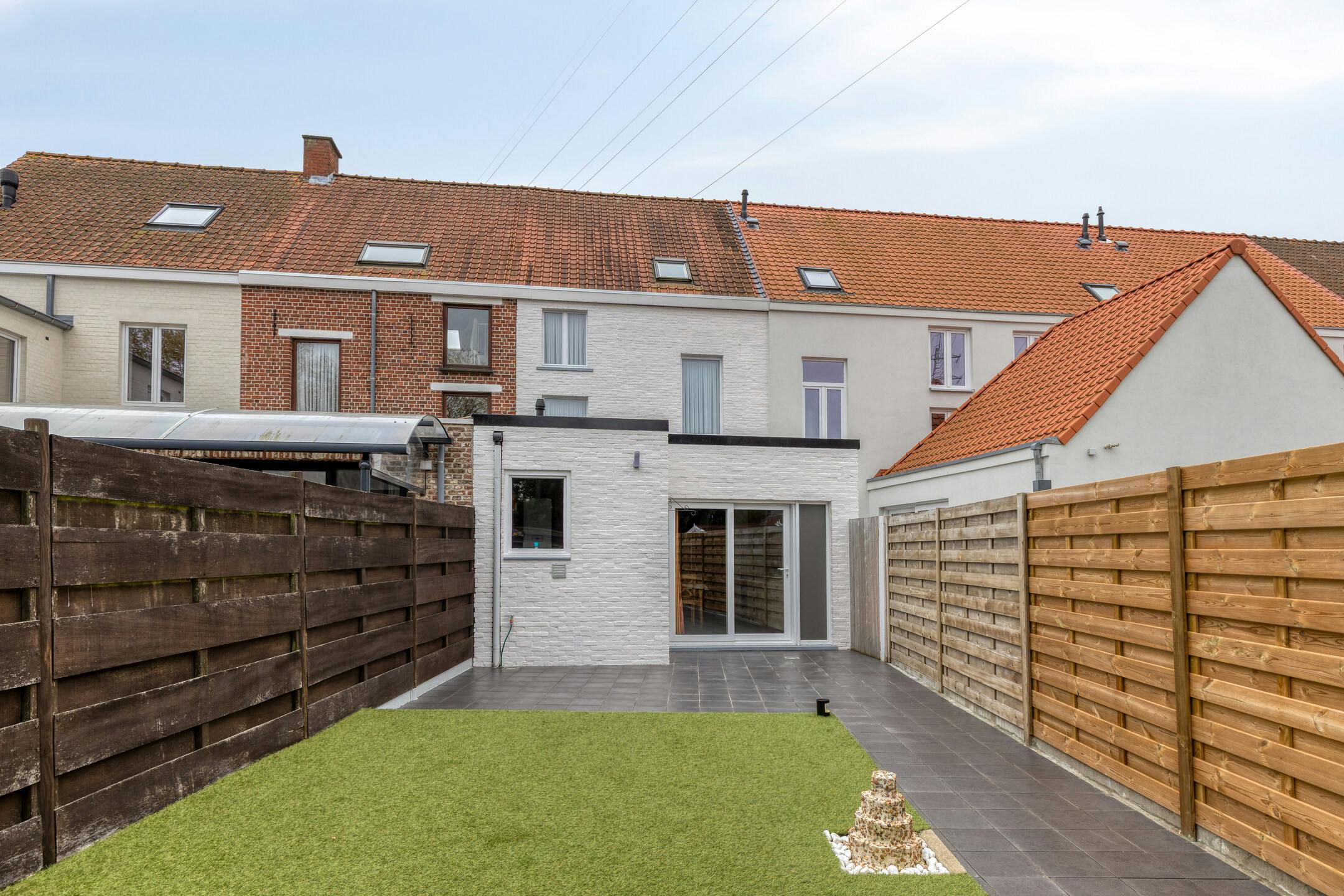 Instapklare gezinswoning met tuin en 4 slpk in Rumbeke foto 11