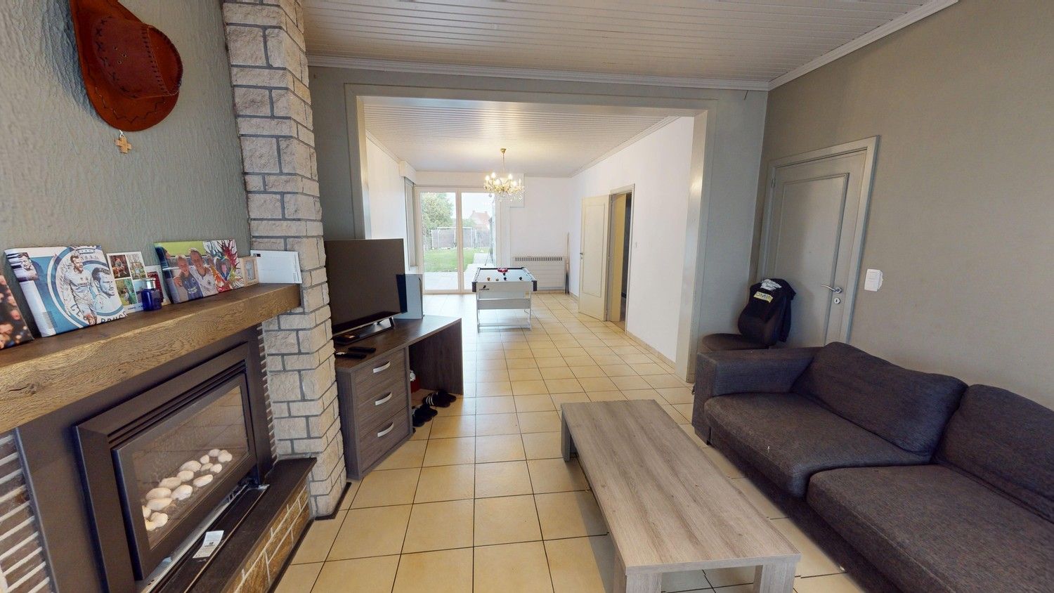 Ruime woning met 4 slaapkamers! foto 4