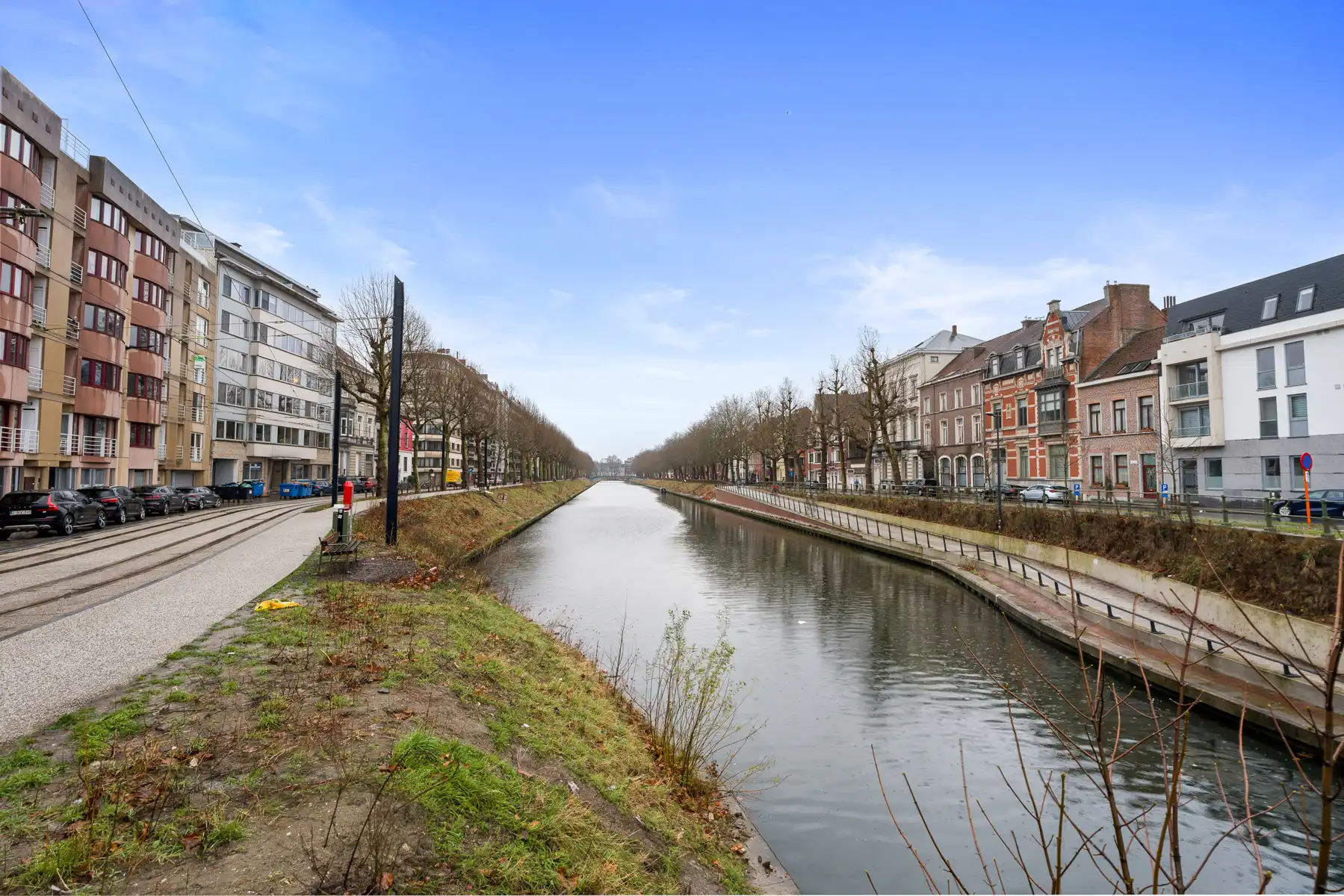 Hoekstudio met panoramisch zicht op de Coupure foto 6