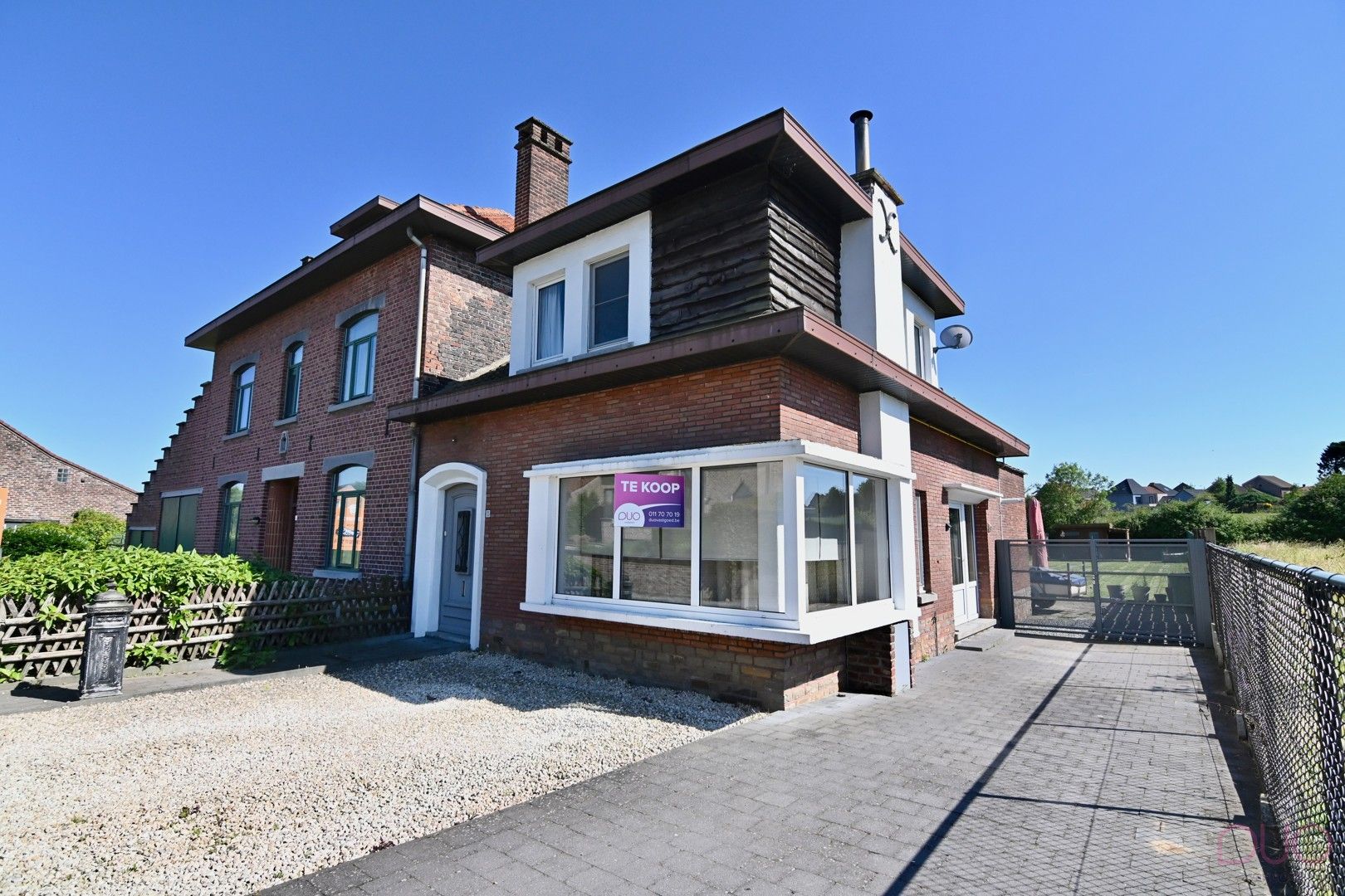 Knappe halfopen woning in Borgloon op een perceel van 5a 46ca foto 3