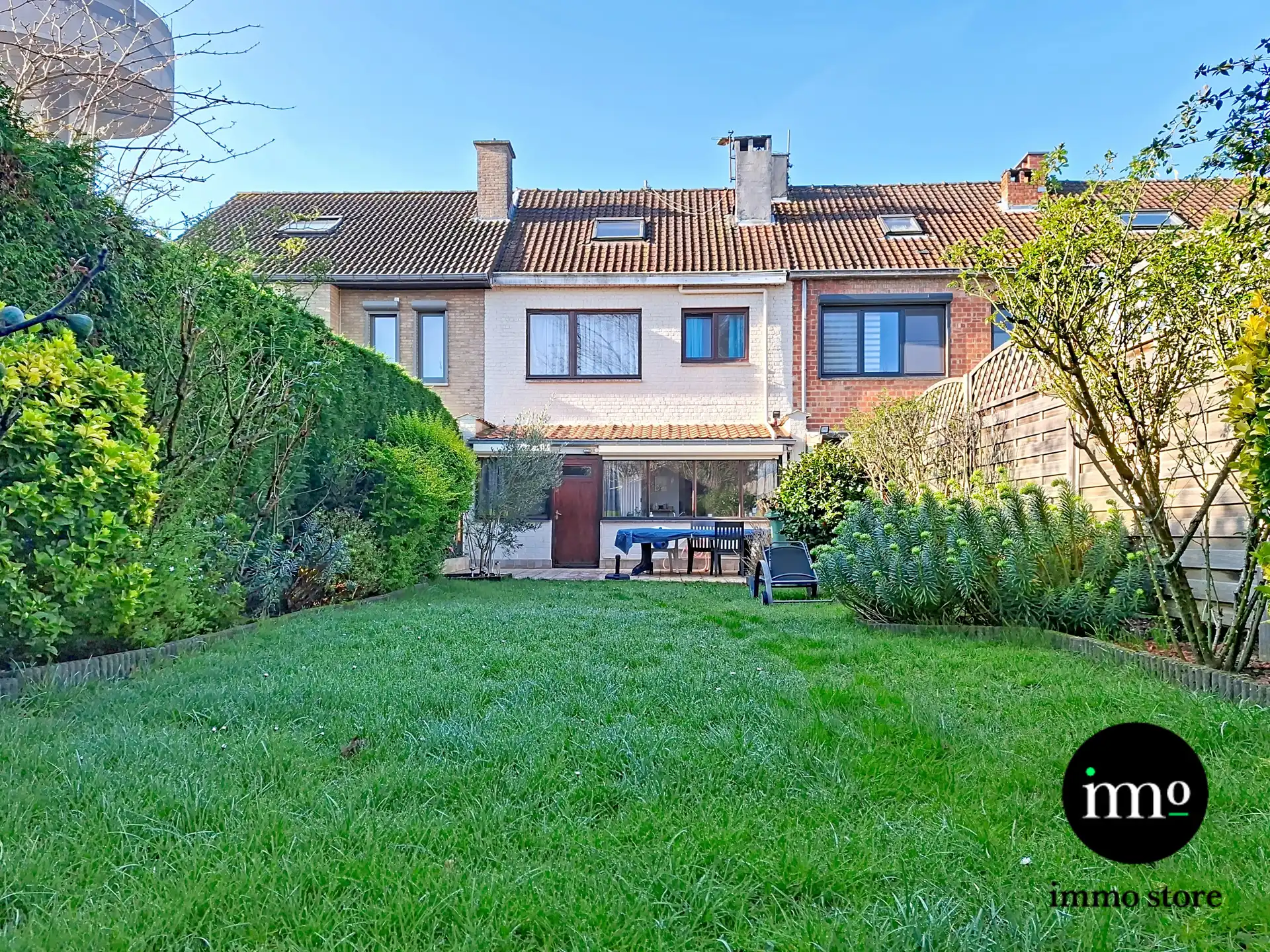 Bel-étage met gezellige tuin op leefniveau foto 11