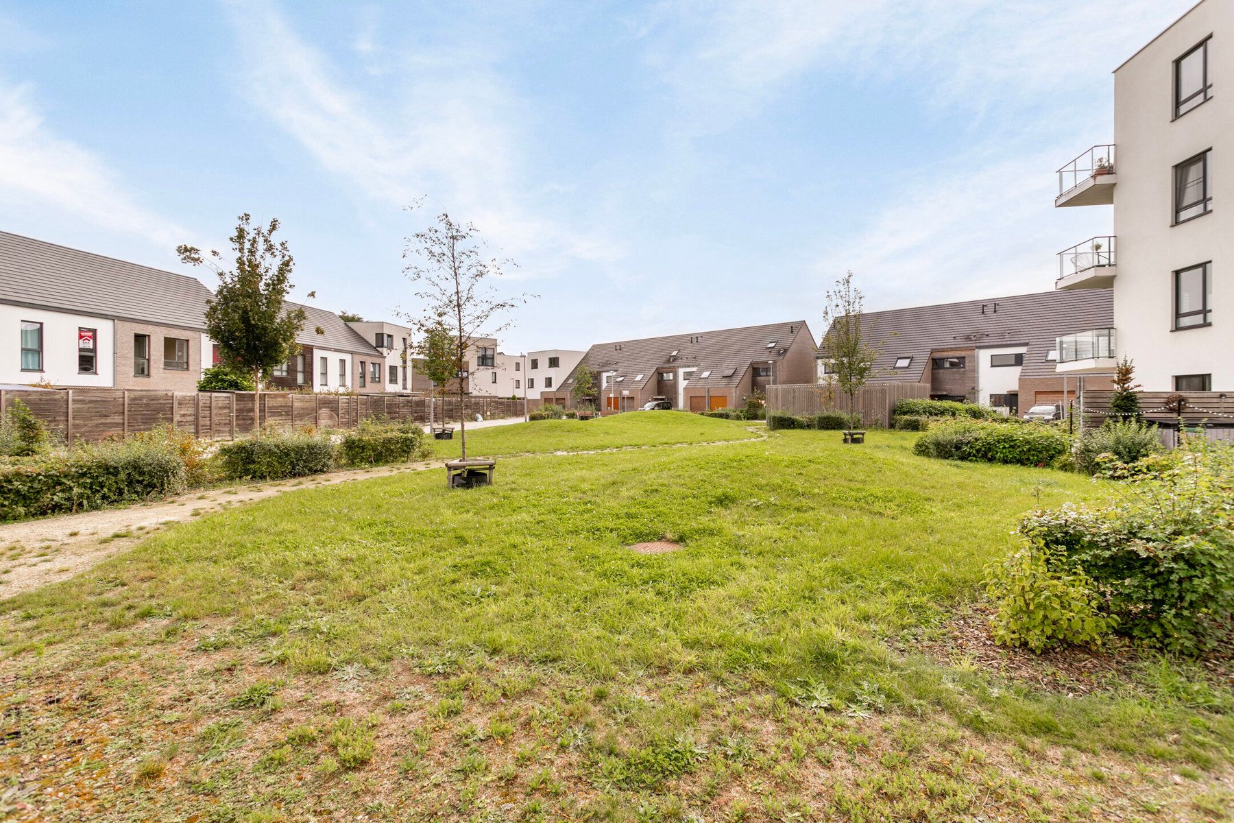 Recente instapklare woning met 4 slaapkamers ! foto 23