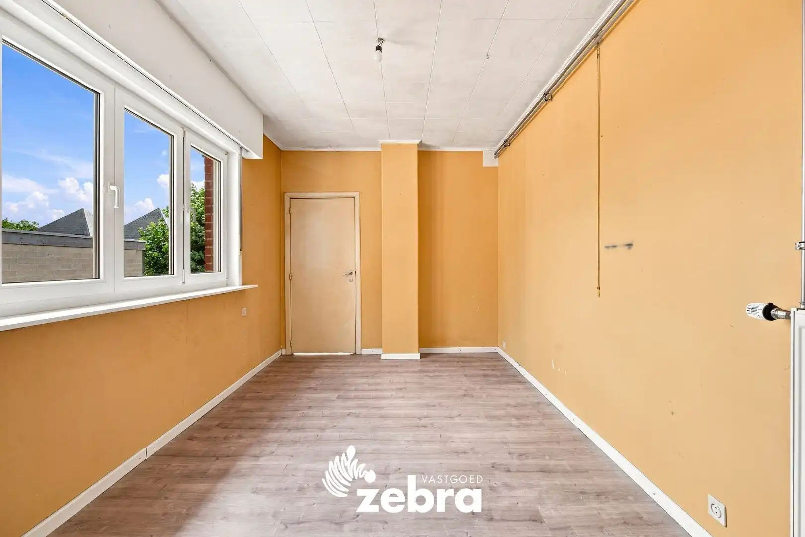 Op te frissen woning met 4 slaapkamers en ruime tuin met uitweg te Tielt! foto 22