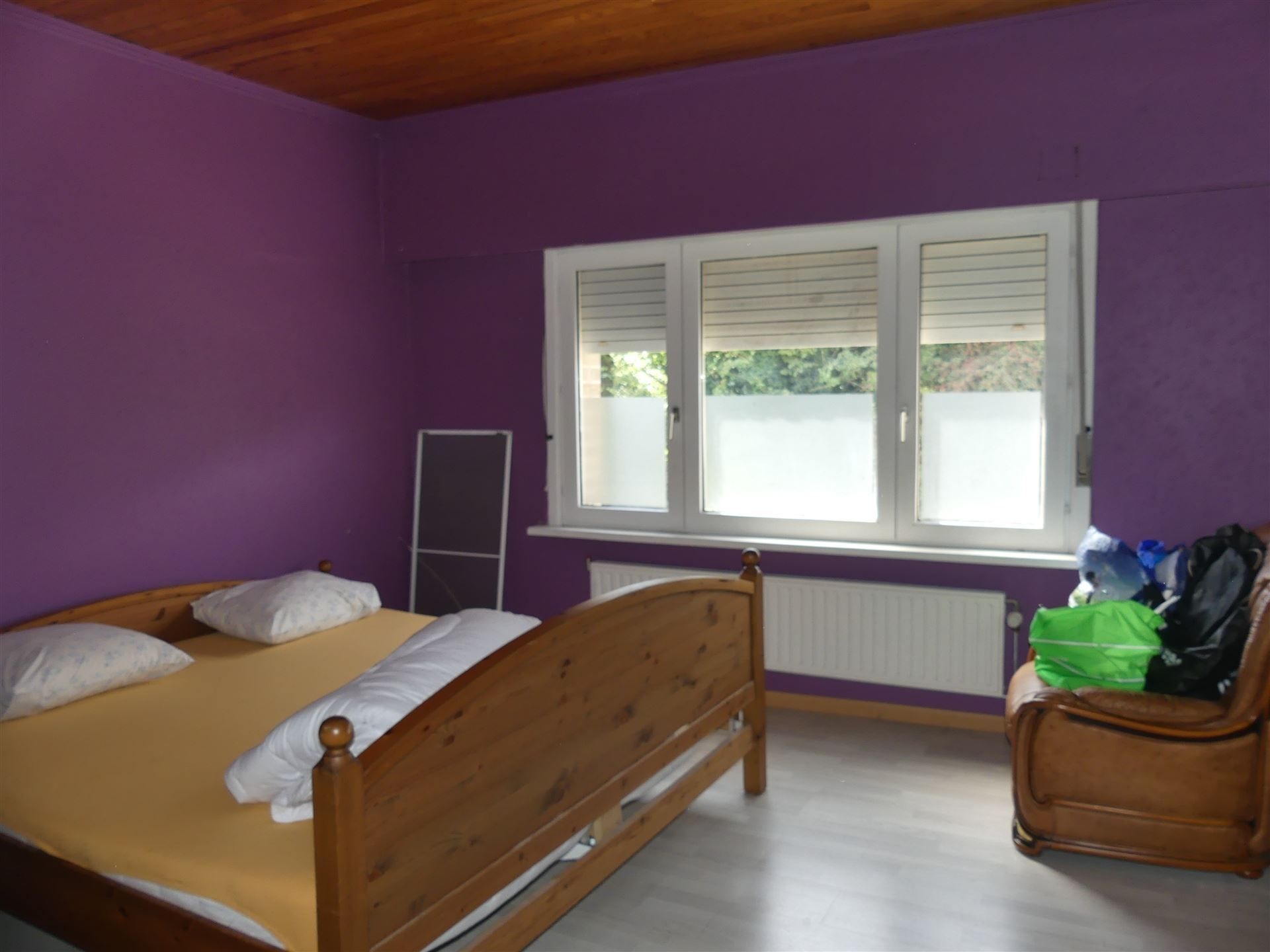 Zeer ruime woning met 5 slaapkamers foto 9