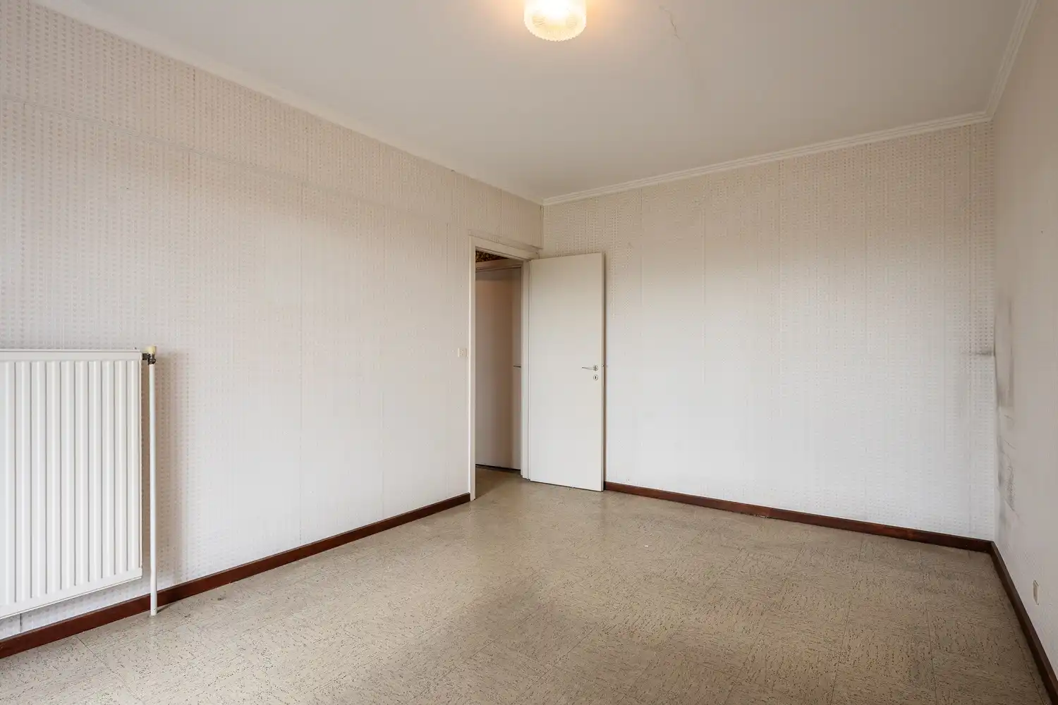 Ruim appartement in centrum Eeklo met 2 slpks foto 13
