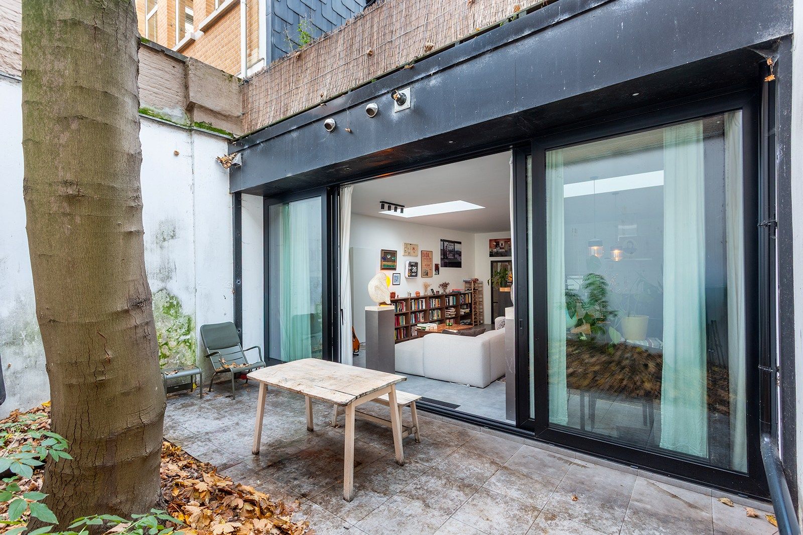 Authentiek & stijlvol wonen met charmante stadskoer  foto 8