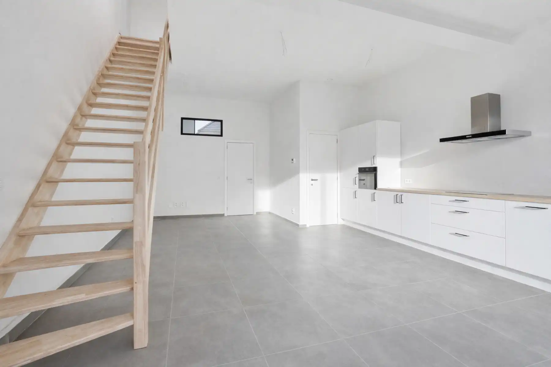 Ruime energiezuinige woning onder registratierechten foto 8