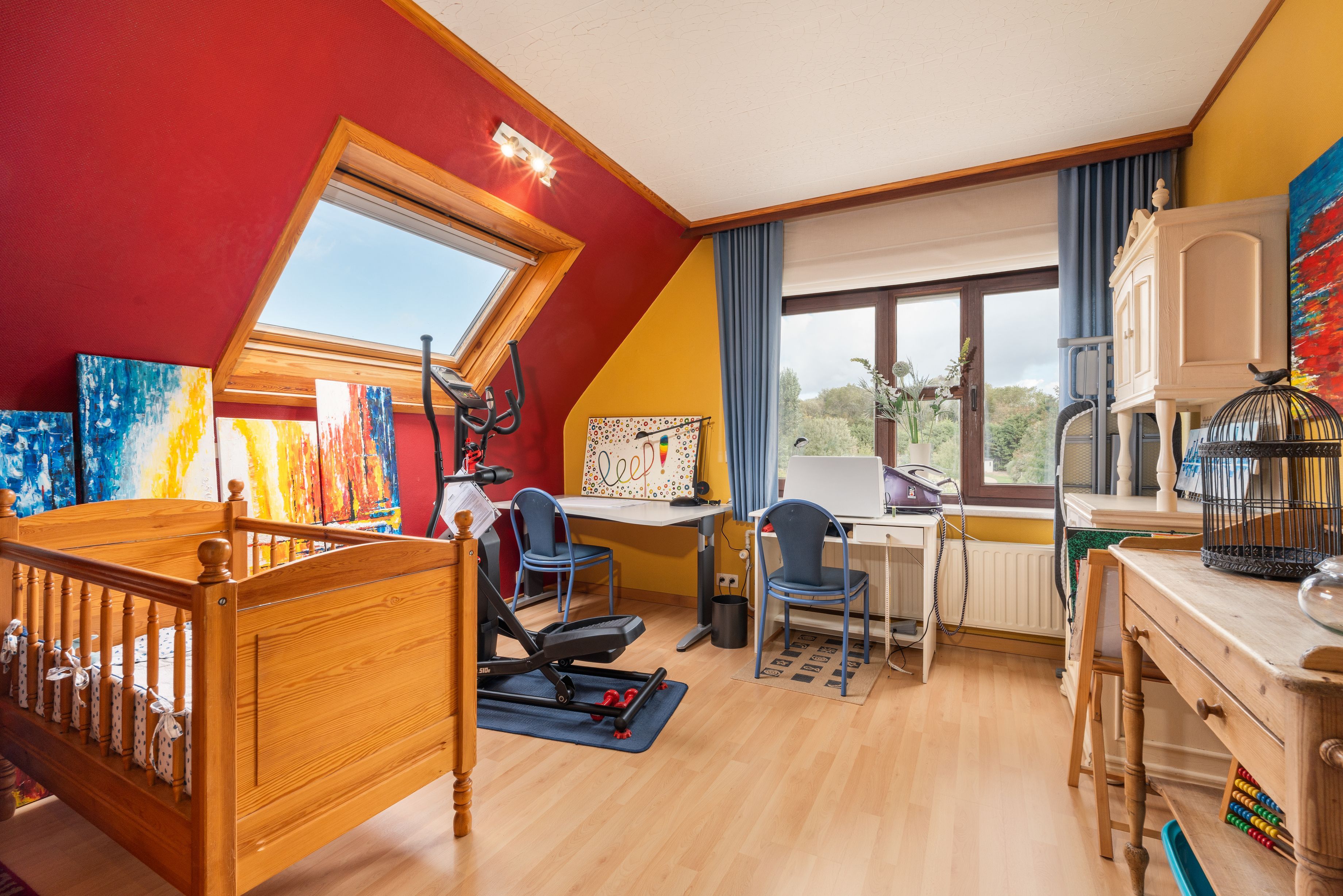 Instapklare GEZINSWONING met zonnige tuin + GARAGE grenzend aan park, vlakbij zee!* foto 15