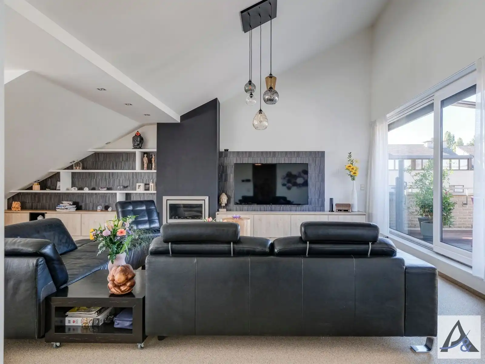 ruim en exclusief penthouse te koop nabij centrum van Beringen! foto 4