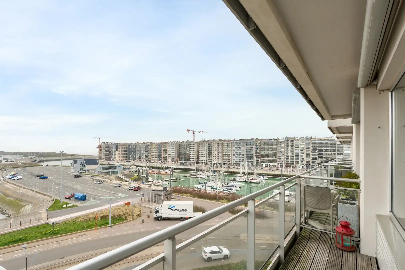 Op te frissen appartement met adembenemend uitzicht te Blankenberge – unieke topligging aan de jachthaven. foto 9
