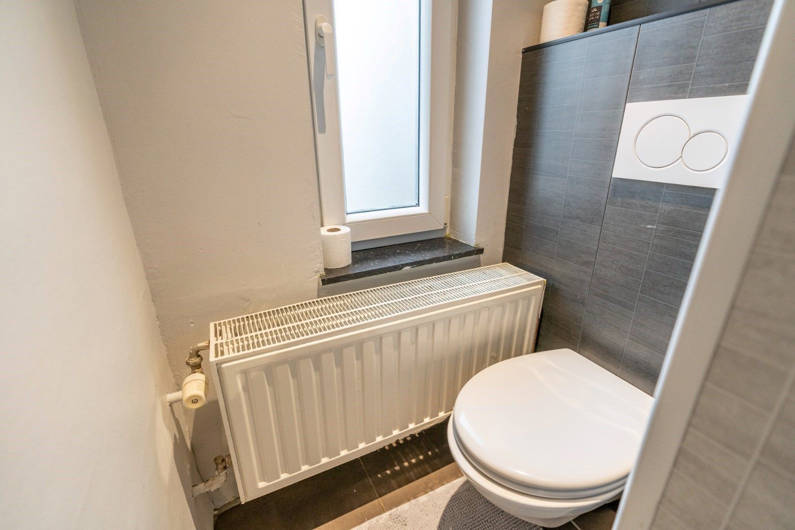 Gerenoveerde rijwoning met vier slaapkamers en tuintje vlakbij het centrum van Beverst foto 20