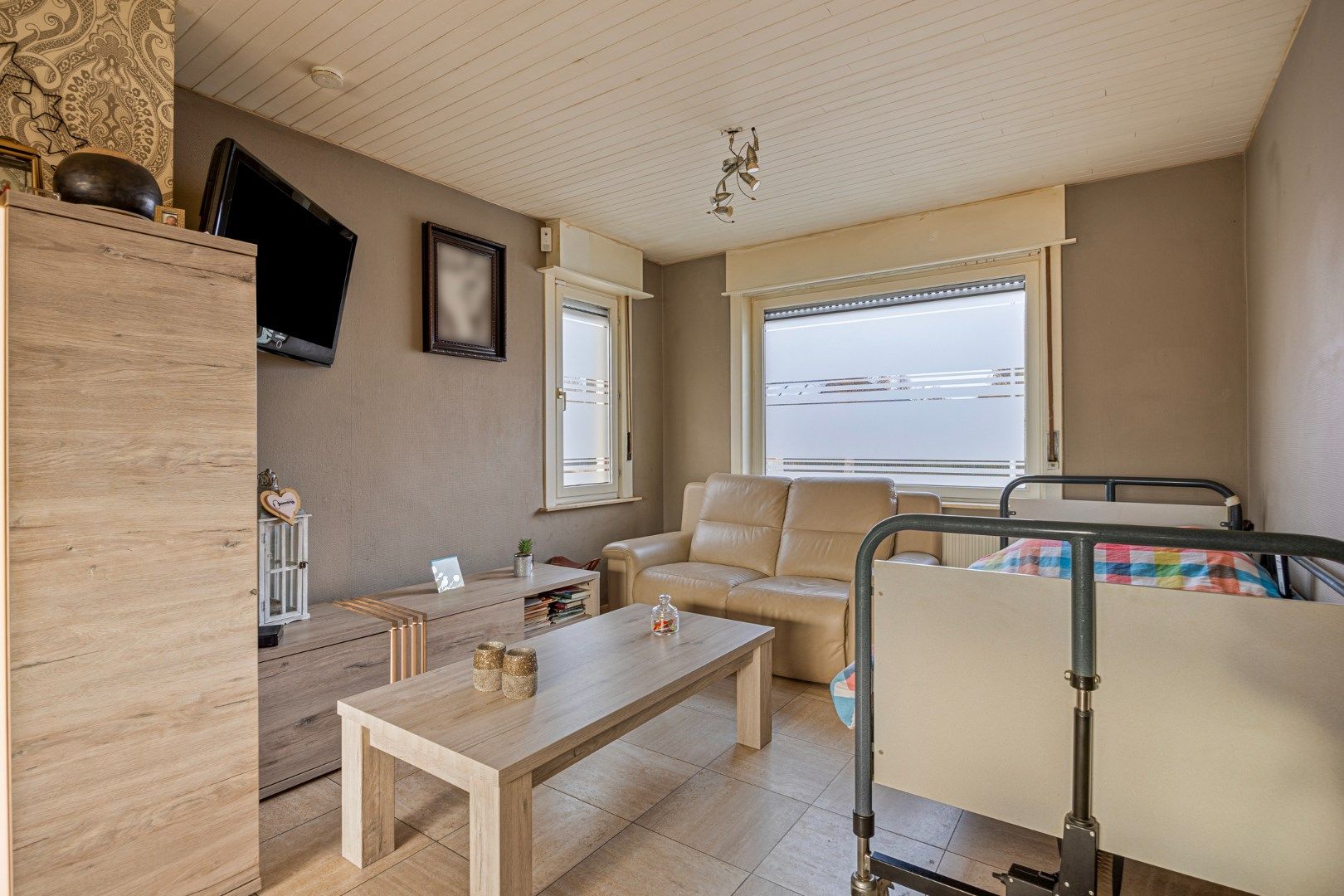Ruime gezinswoning op zongericht perceel van 859 m² met zicht op groen !  foto 4