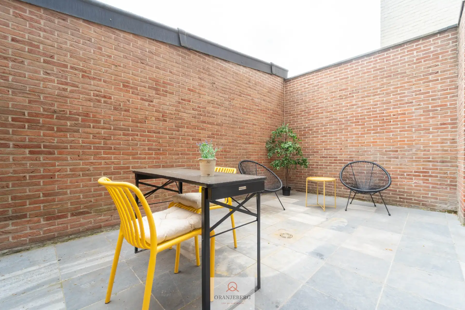 Lichtrijk gelijkvloers 2-slpk appartement met terras, Wondelgem! foto 20