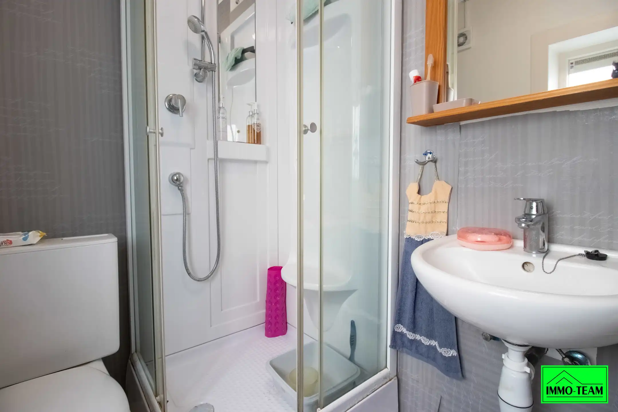 2-gevelwoning  met 1 slaapkamer op wandelafstand station foto 7