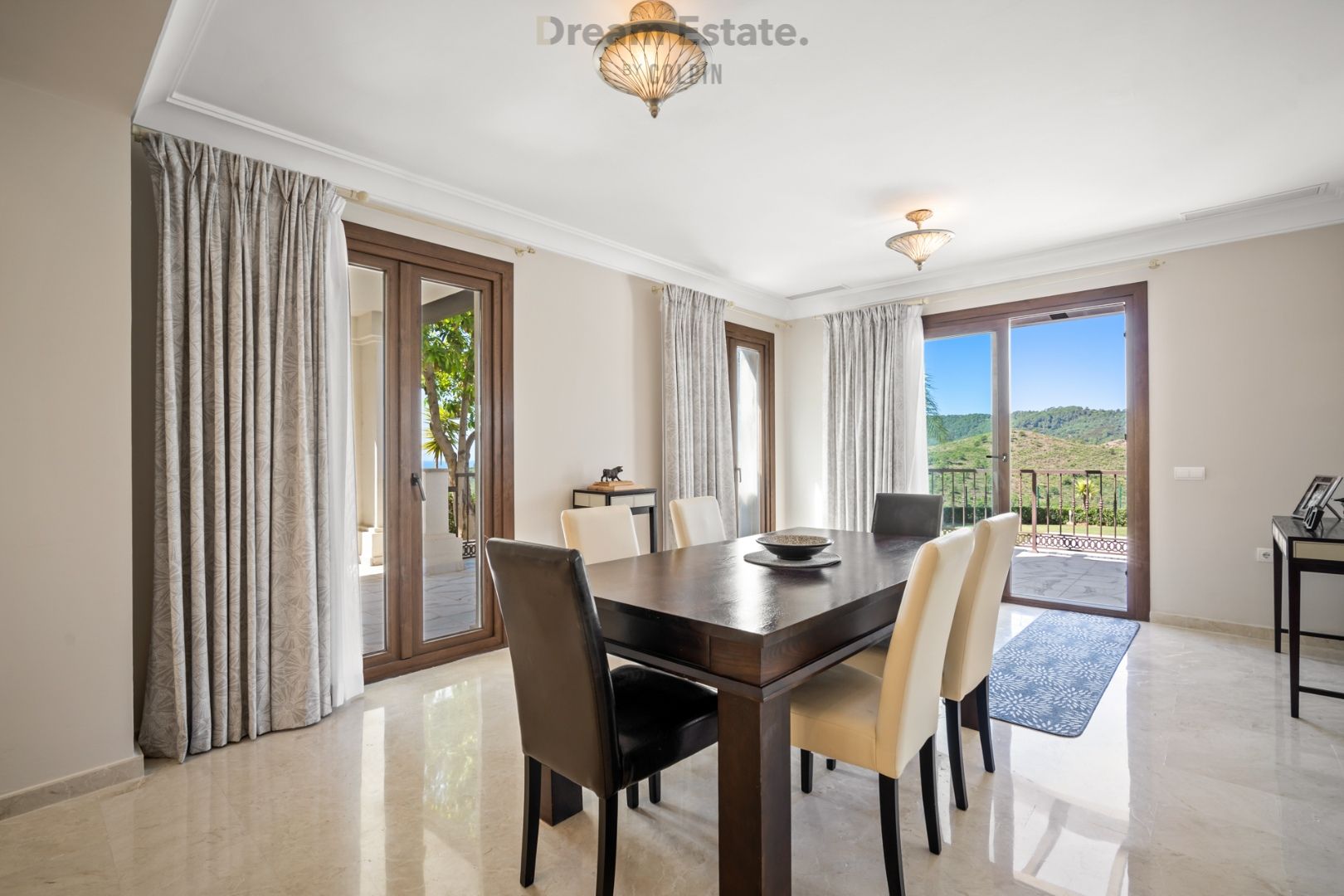 Rustig gelegen Andalusische villa te Monte Mayor met fantastische zichten.  foto 8
