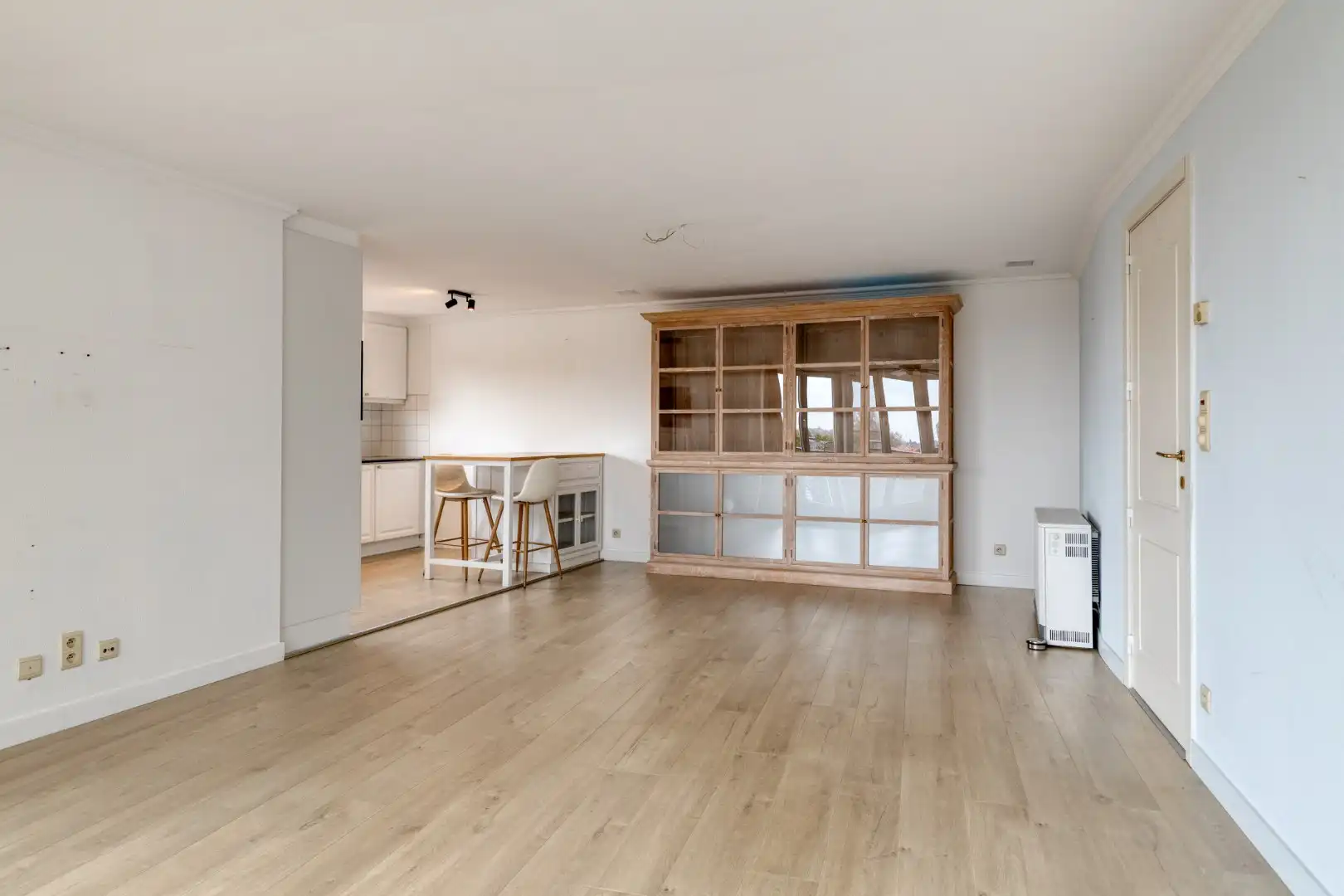 Ruim en lichtrijk appartement met 2/3 slpks, centraal gelegen in Mol - Ginderbroek !  foto 4