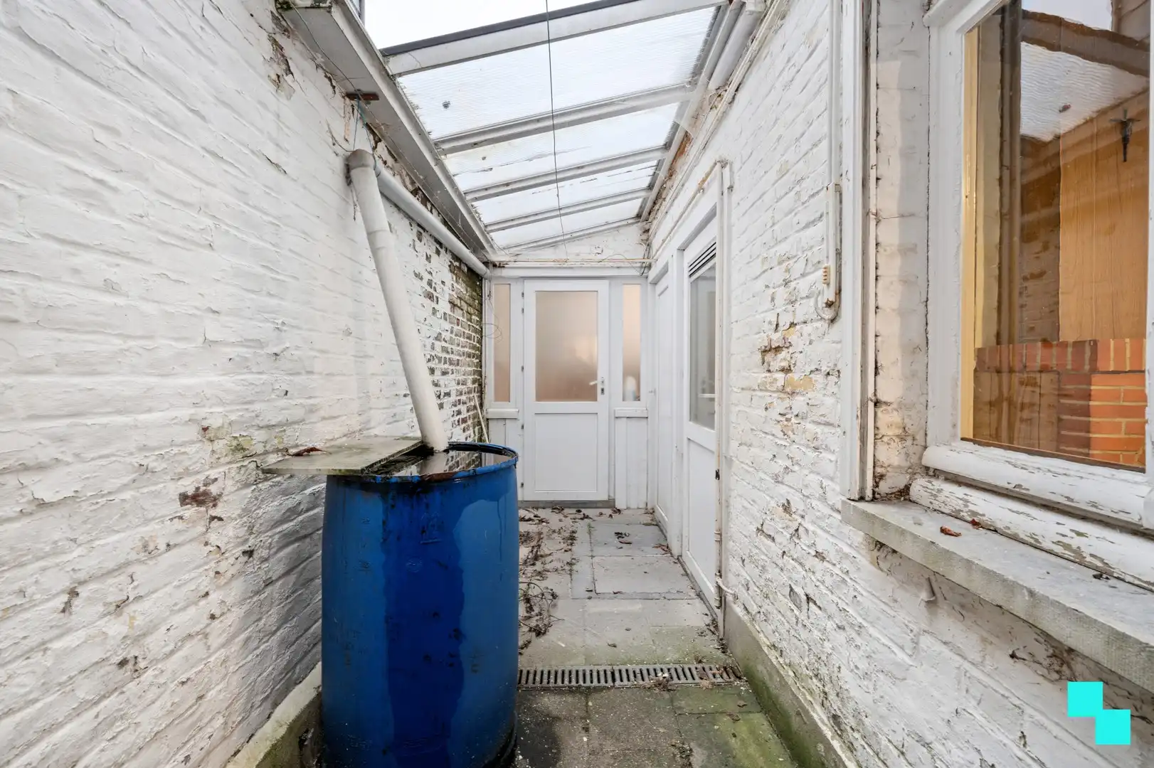 Te renoveren stadswoning op toplocatie - centrum Roeselare foto 13