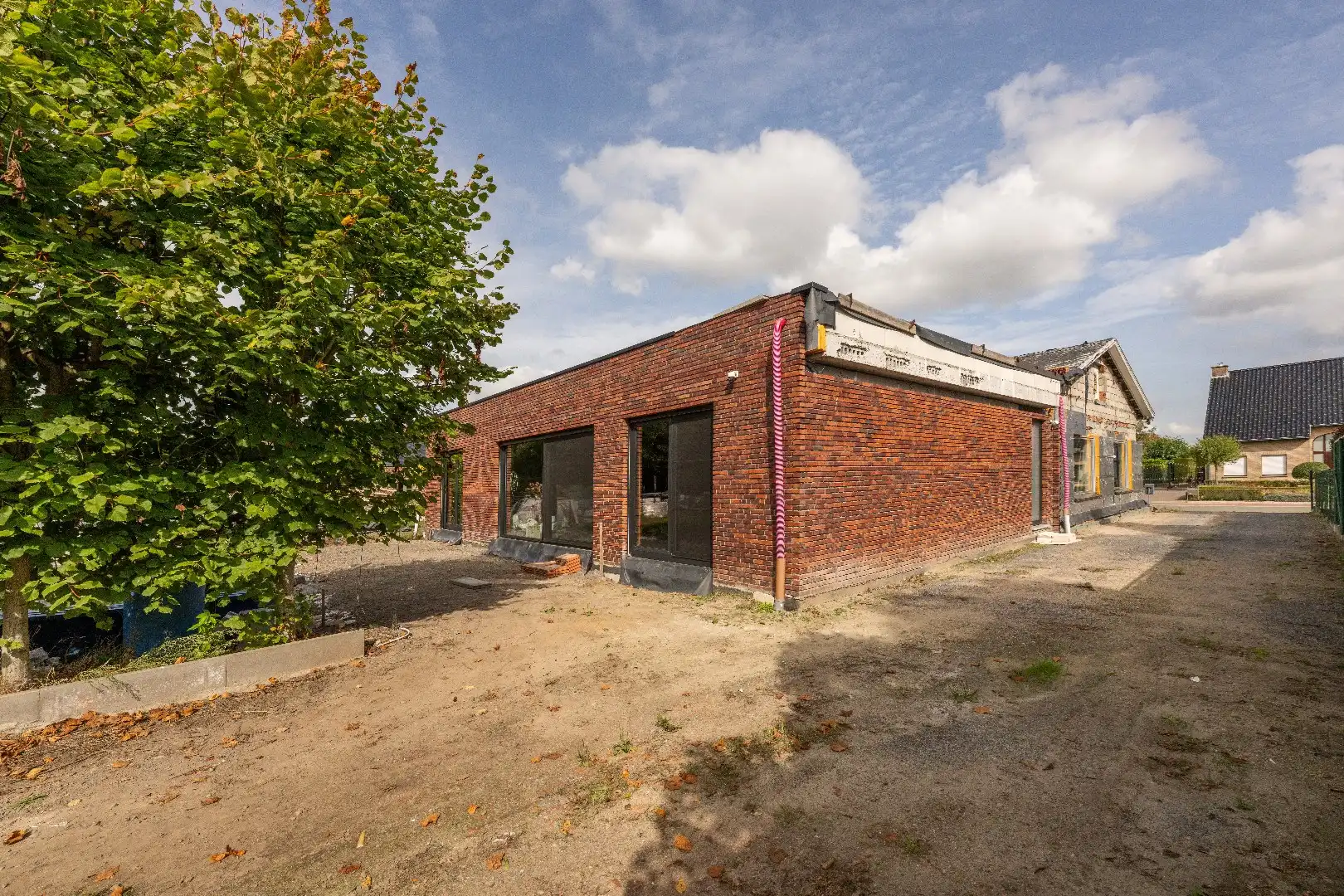CASCO WONING MET 4 SLAAPKAMERS OP 1.544 m² IN KRUISEM foto 3
