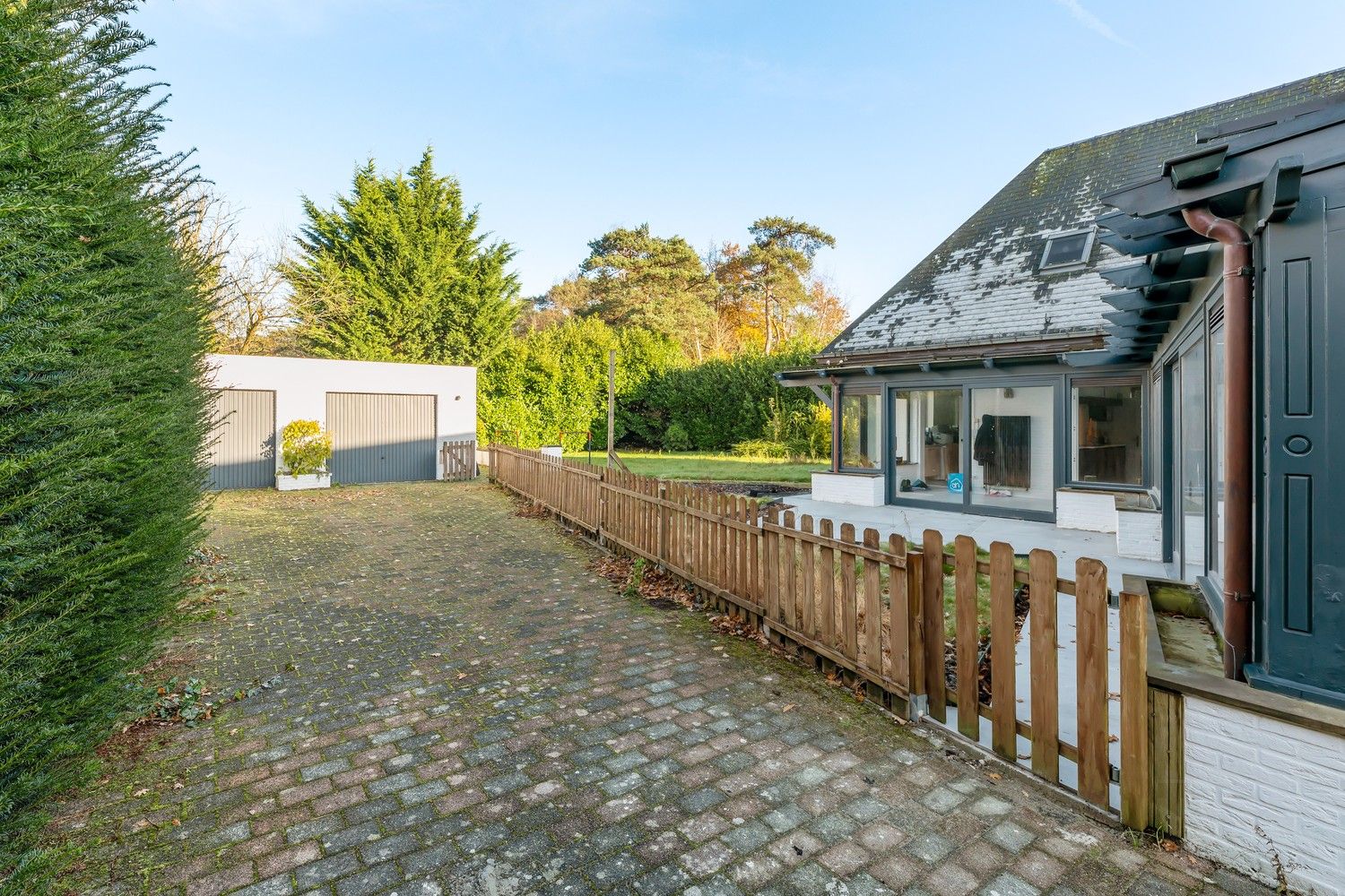 Prachtige en ruime villa met mogelijk zes slaapkamers gelegen op een toplocatie. foto 35