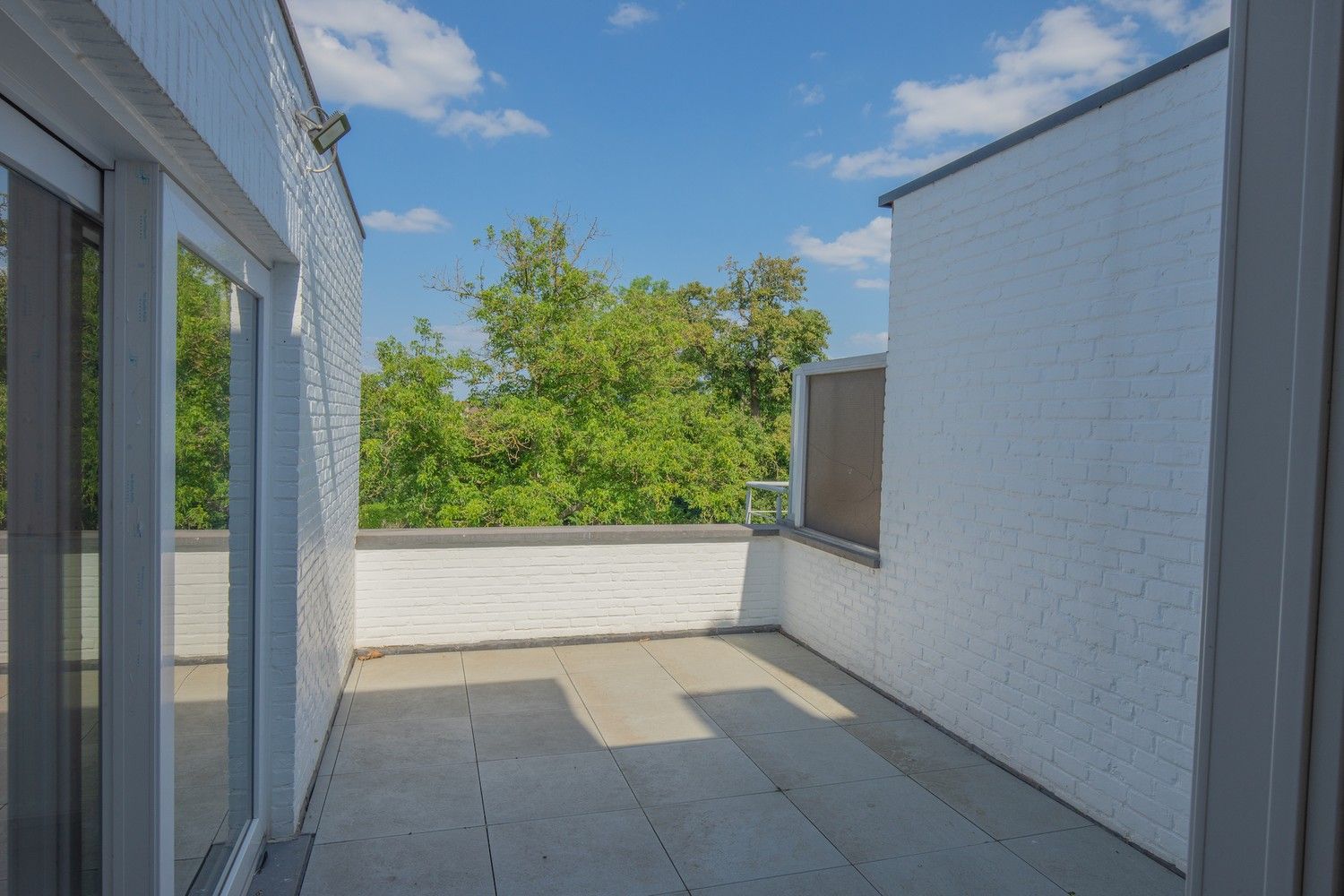 Instapklaar appartement met ruim terras op topligging in Aarschot foto 7