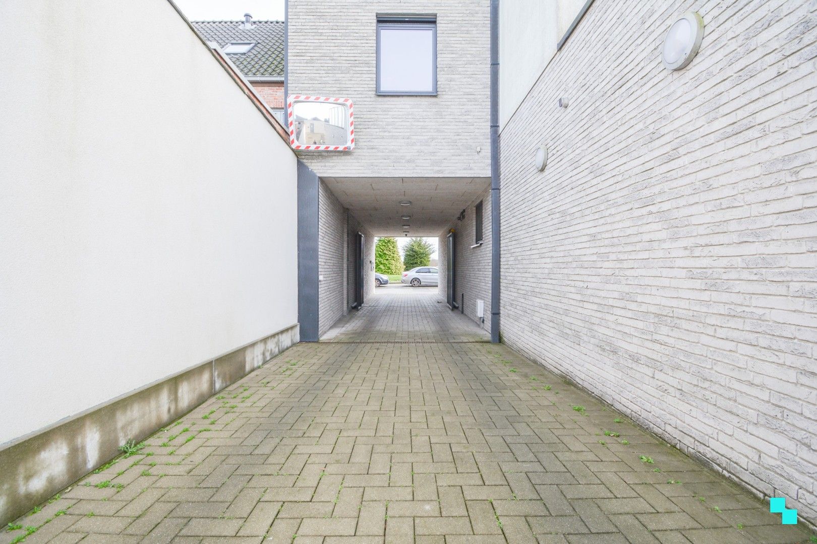Gelijkvloerse, energiezuinige woning te Westrozebeke foto 23